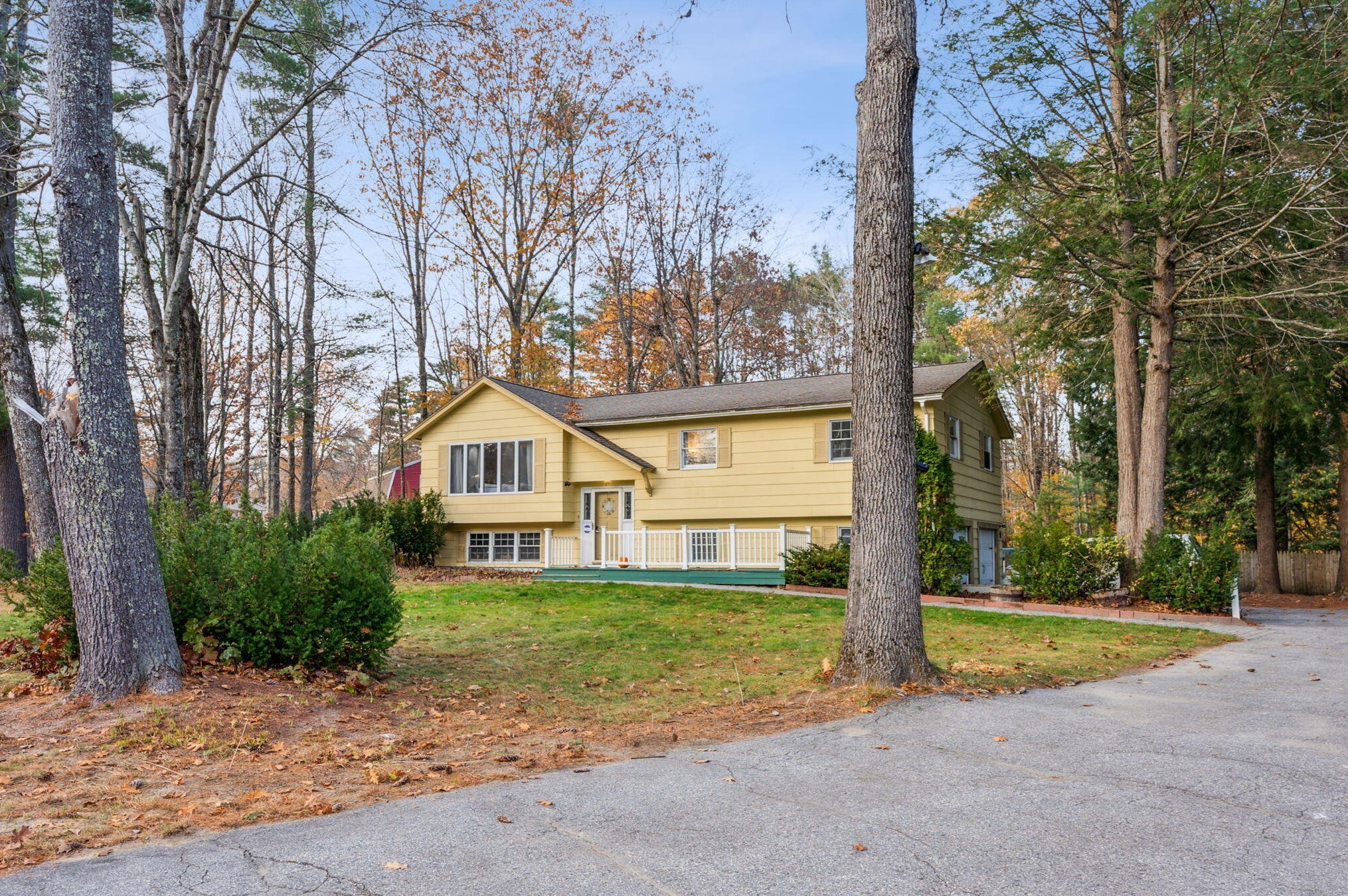25 Forbes Ln, Windham, ME 04062-5177