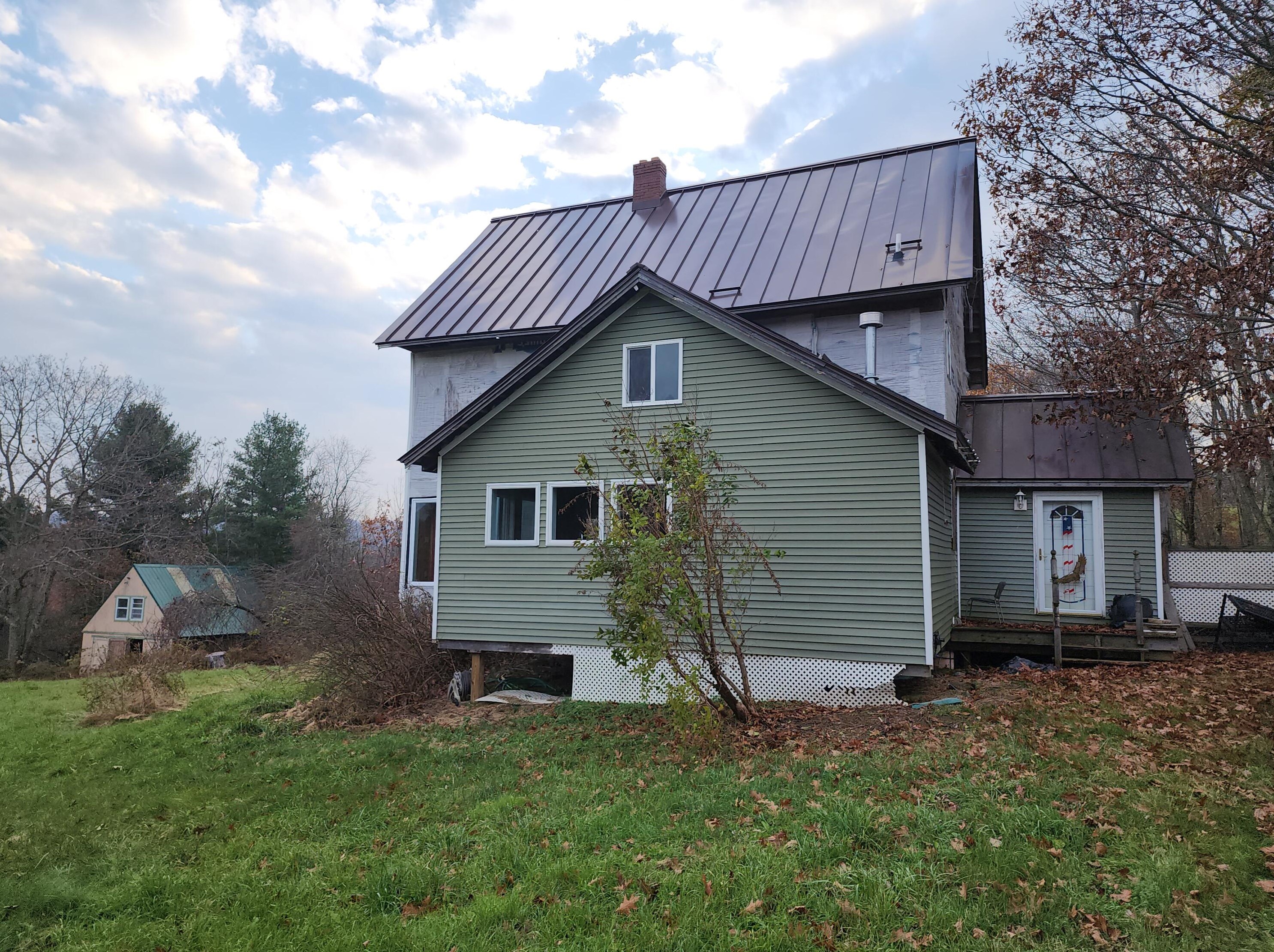 2369 Heald Hwy, Union, ME 04862