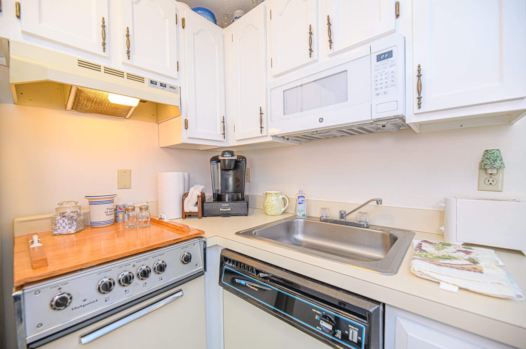 1072 Post Rd #121, Wells, ME 04090