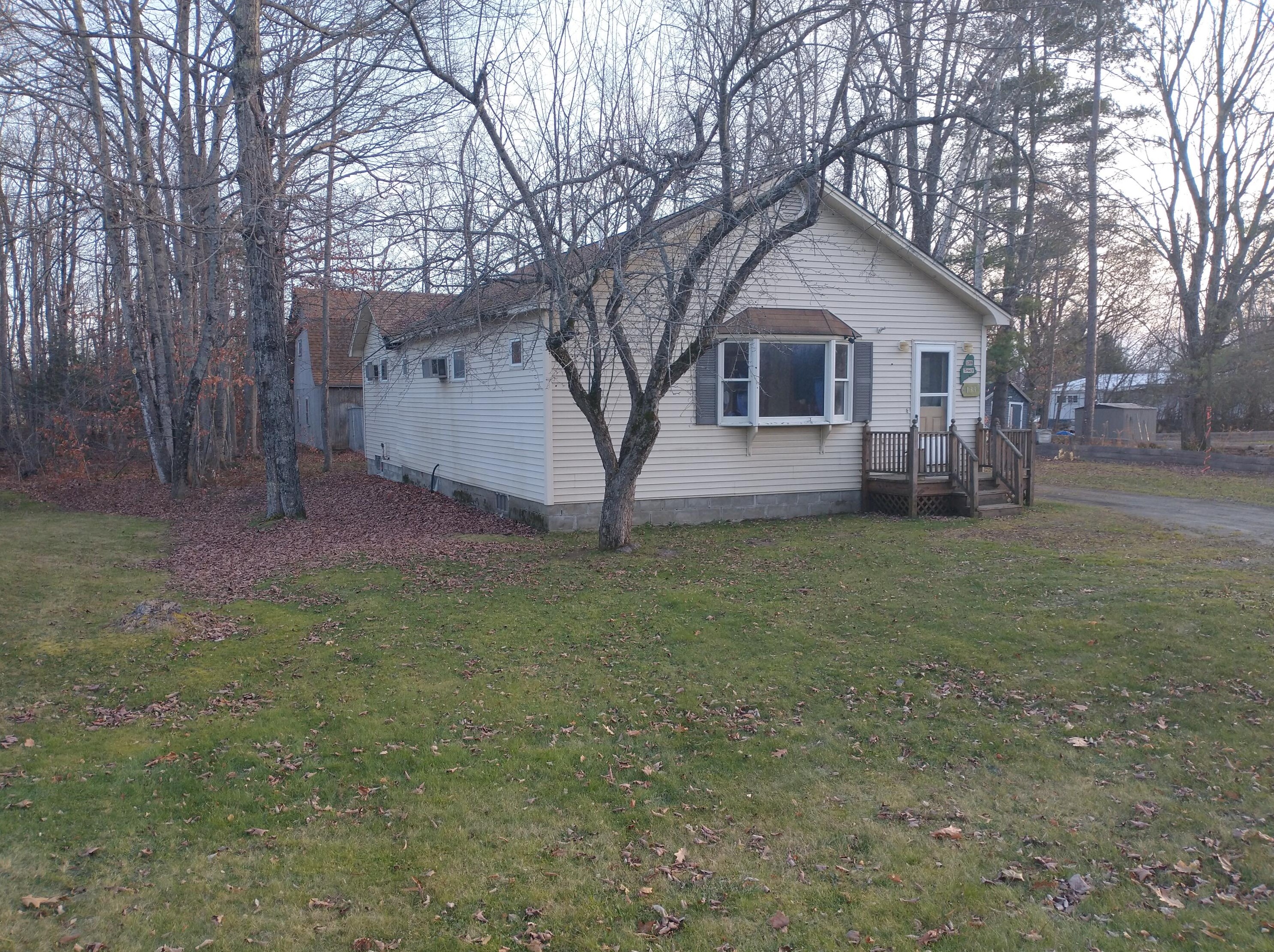 139 Summer St, Sebec ME  04426-1132 exterior