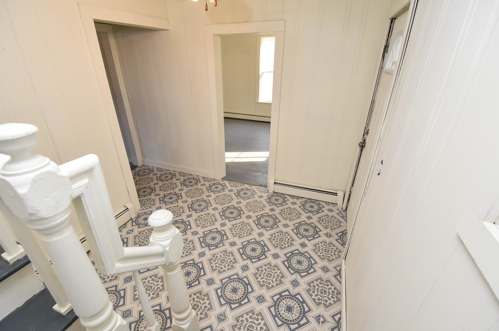 24 2nd St, Milo, ME 04463