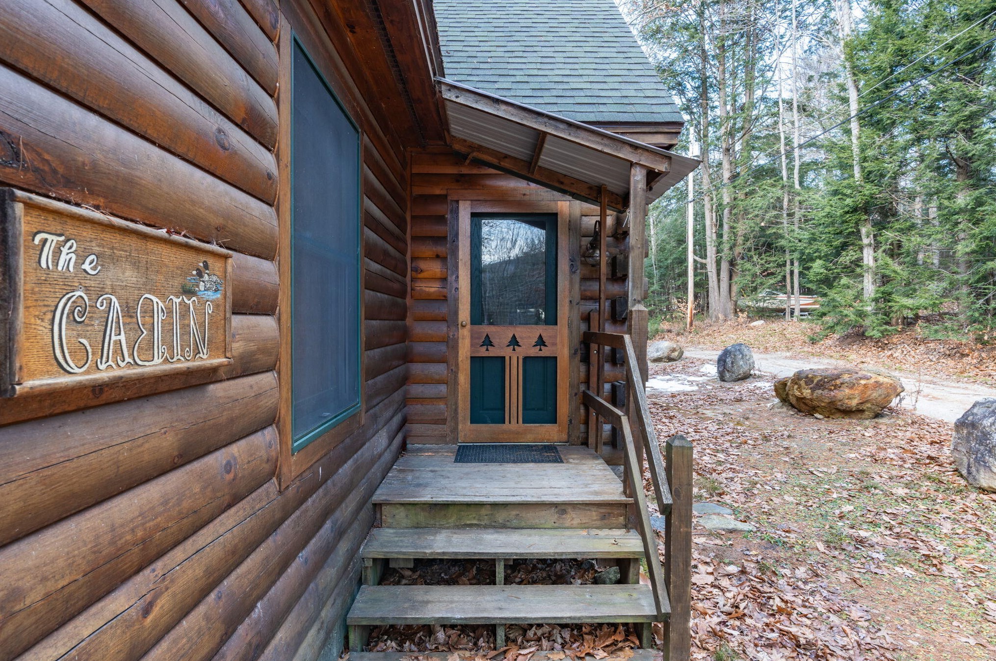 77 Paradis Rd, Peru, ME 04290 exterior