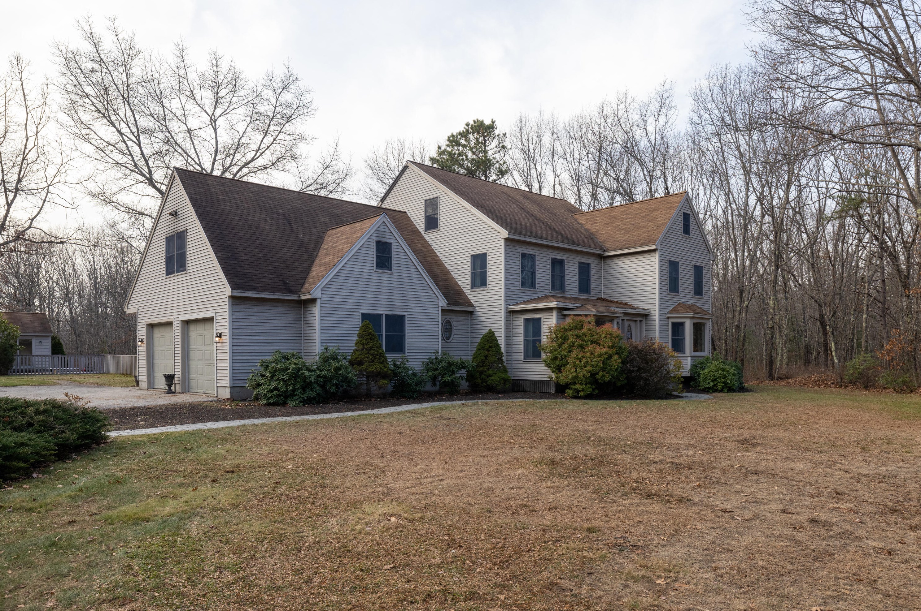 690 Maguire Rd, Kennebunk, ME 04043