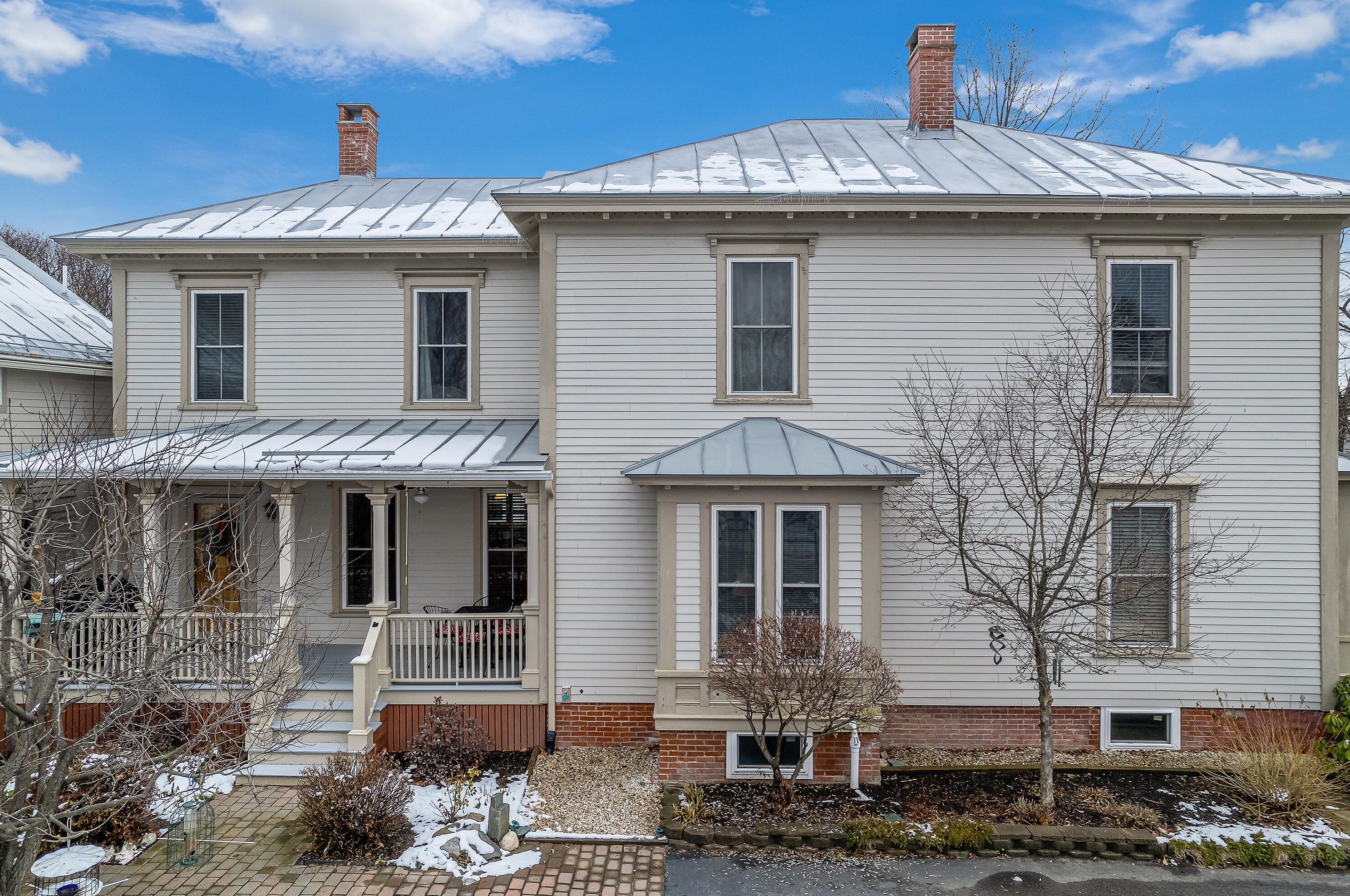 37 School St, Mere Point, ME 04011-2124