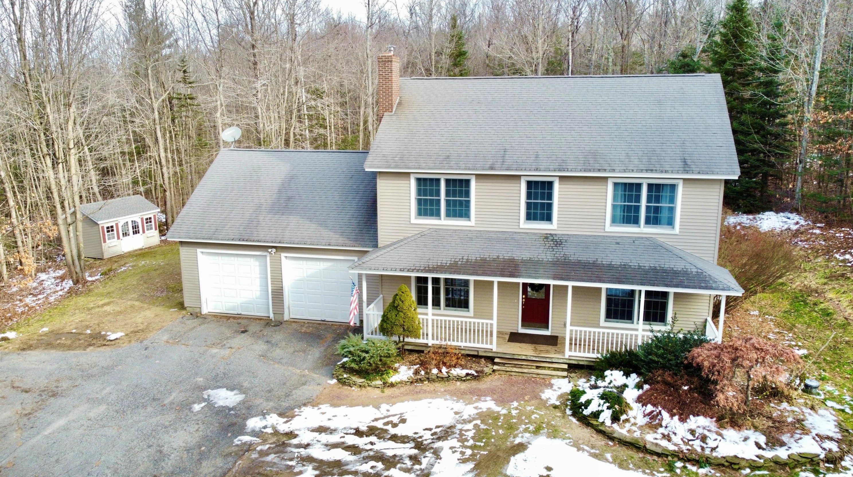 753 Brighton Hill Rd, Minot, ME 04258 exterior