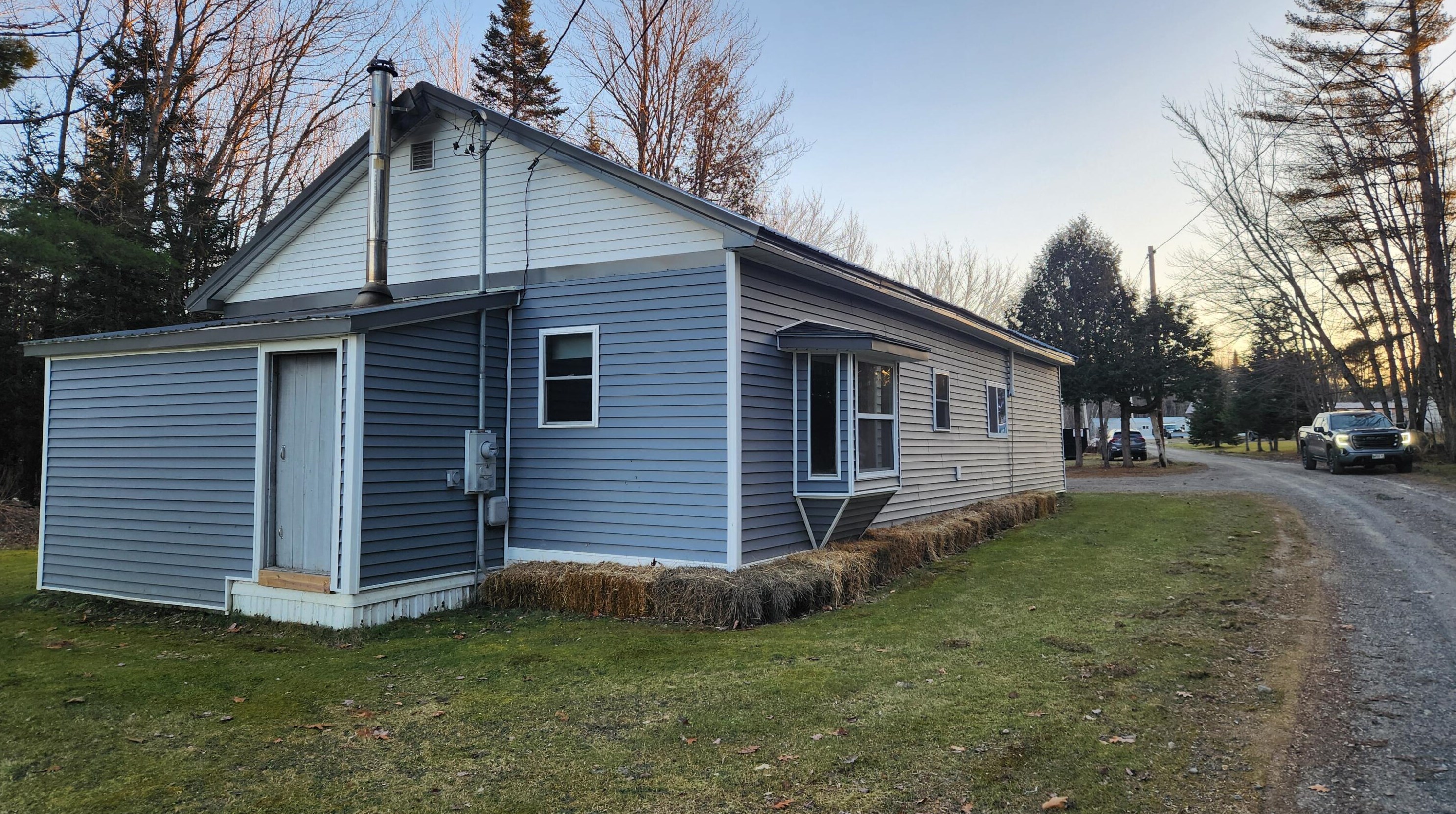 19 Joe Owens Rd, Medway, ME 04460