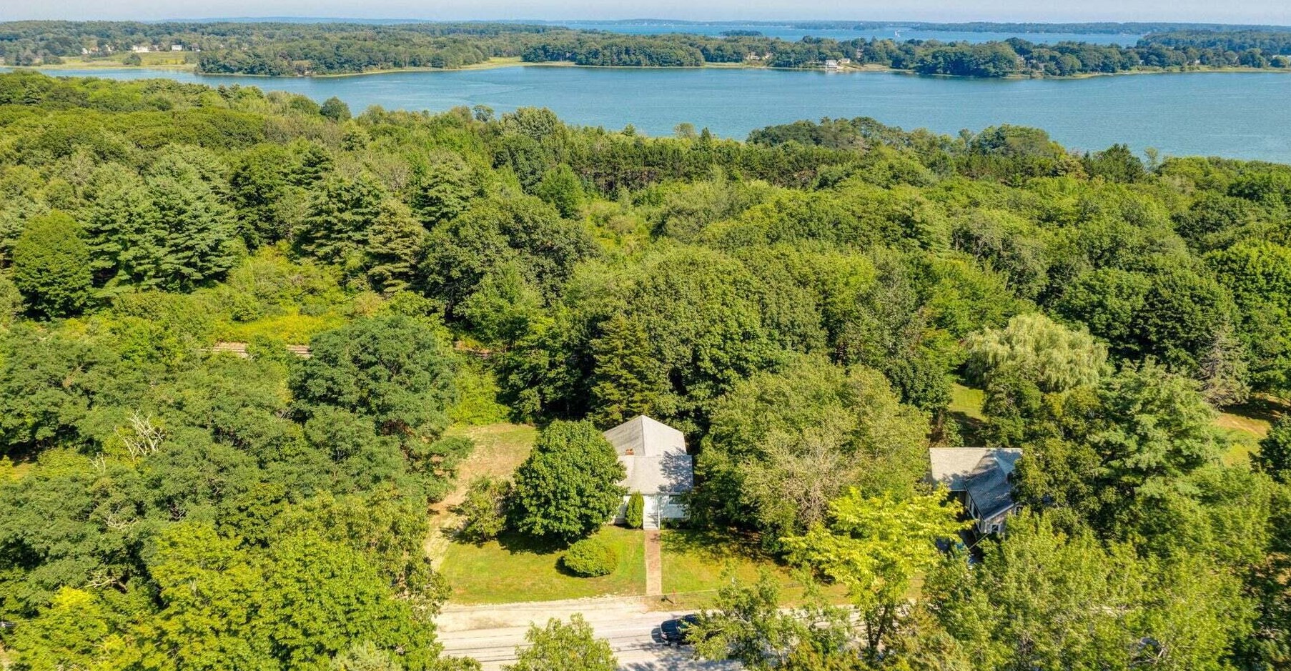 13 Middle Rd, Portland ME  04105-1817 exterior