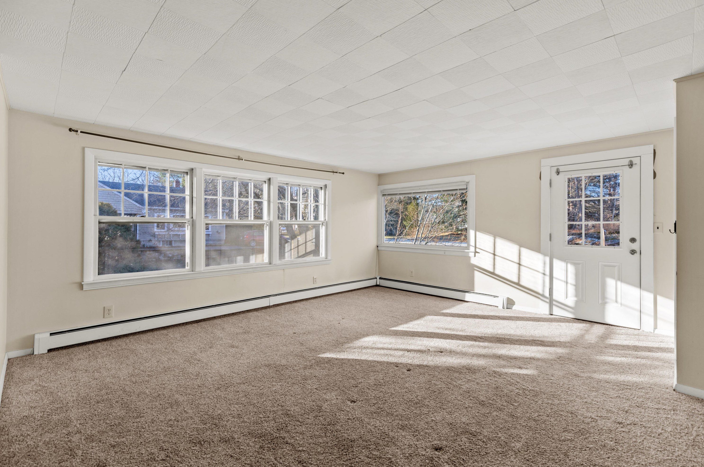 13 Middle Rd, Portland ME  04105-1817 exterior