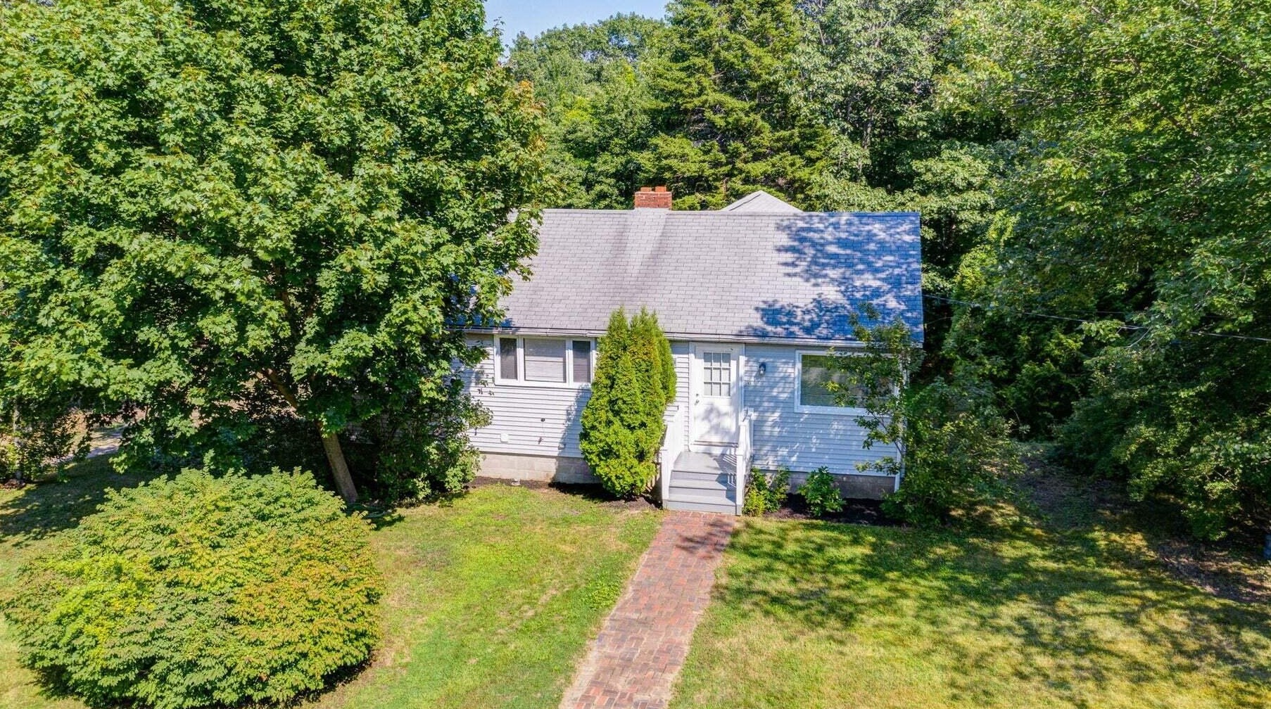 13 Middle Rd, Portland ME  04105-1817 exterior