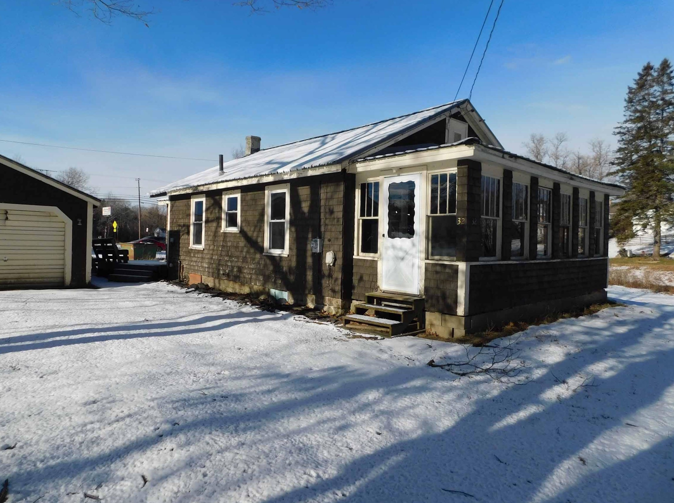 32 Page St, Brownville, ME 04414