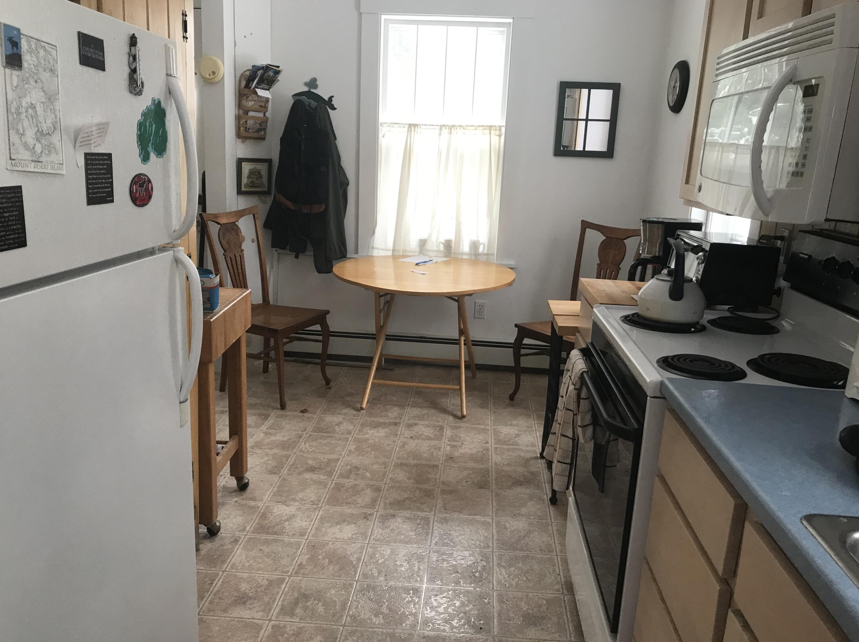 14 Pretty Marsh Rd, Mount-Desert, ME 04660 exterior