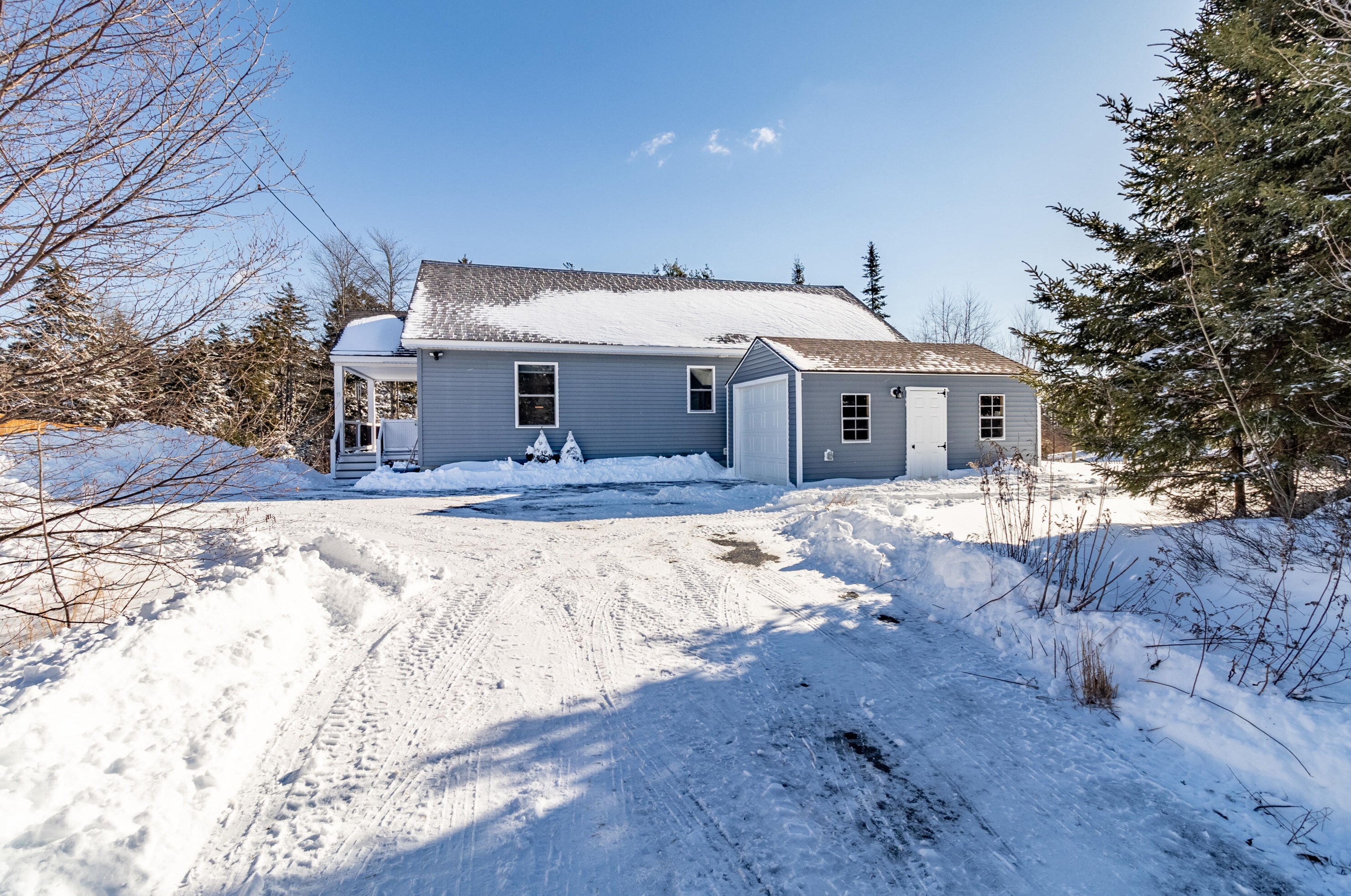 15 Benaquist Way, Harpswell, ME 04079 exterior