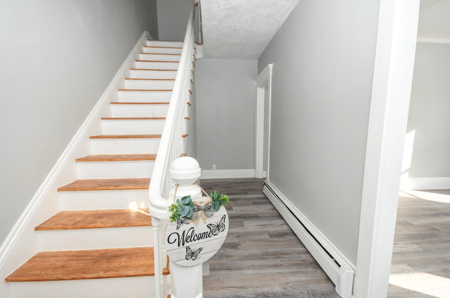 37 Knapp St, Livermore Falls, ME 04254-1545