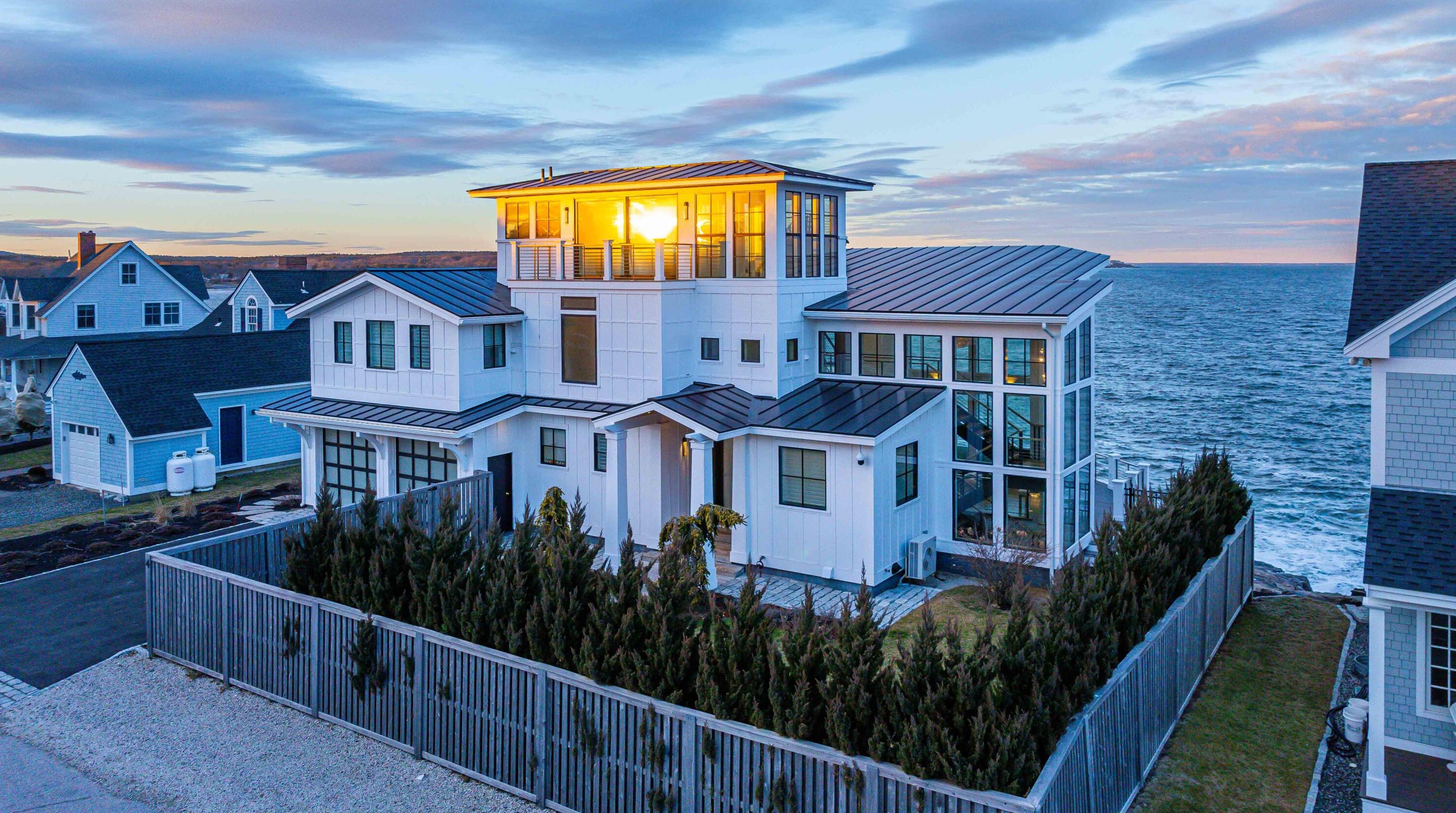 4 Nubble Pt, York, ME 03909-6808