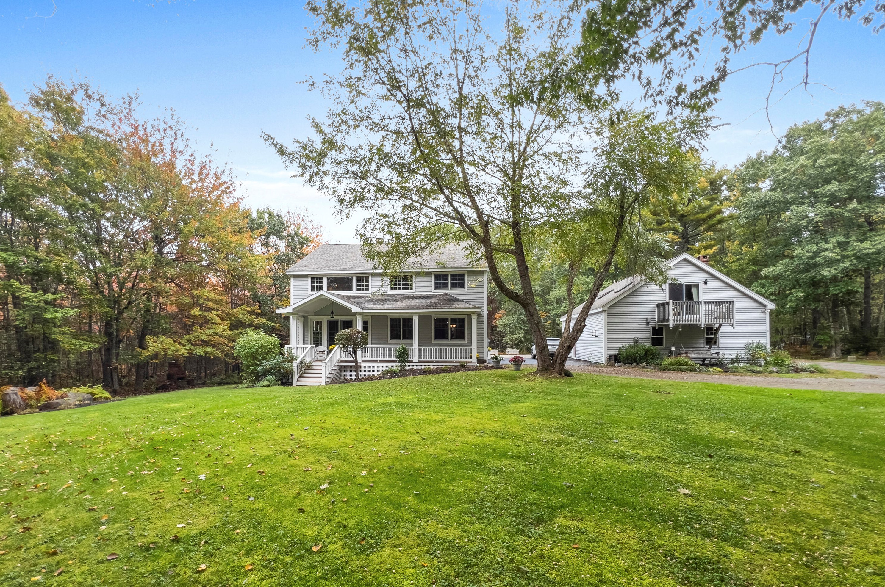 32 Mitchell Ln, Thomaston, ME 04861
