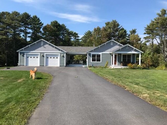 2 Lupine Ln, Freeport, ME 04032