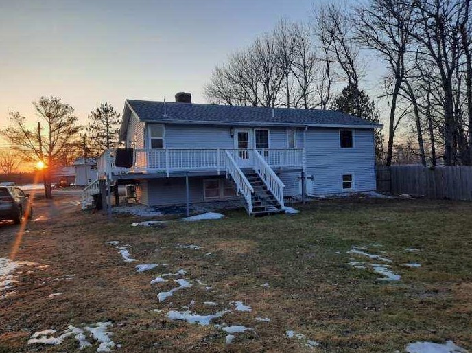 637 Main Rd, Milford, ME 04461