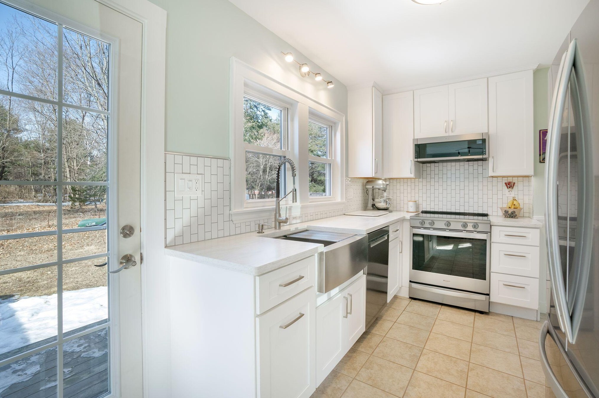 73 Robie St, Gorham, ME 04038