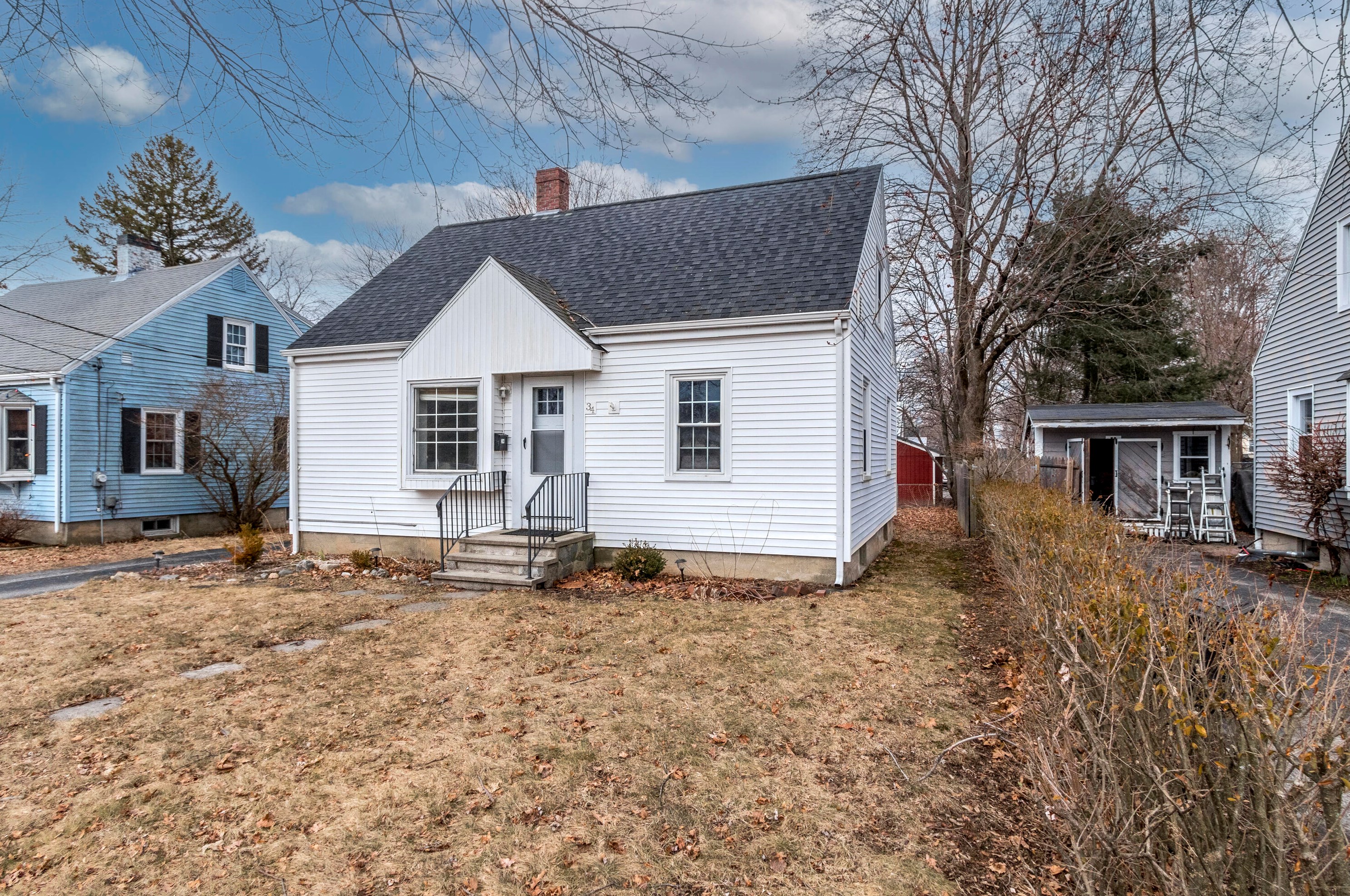 34 Libby St, Portland, ME 04103-1924