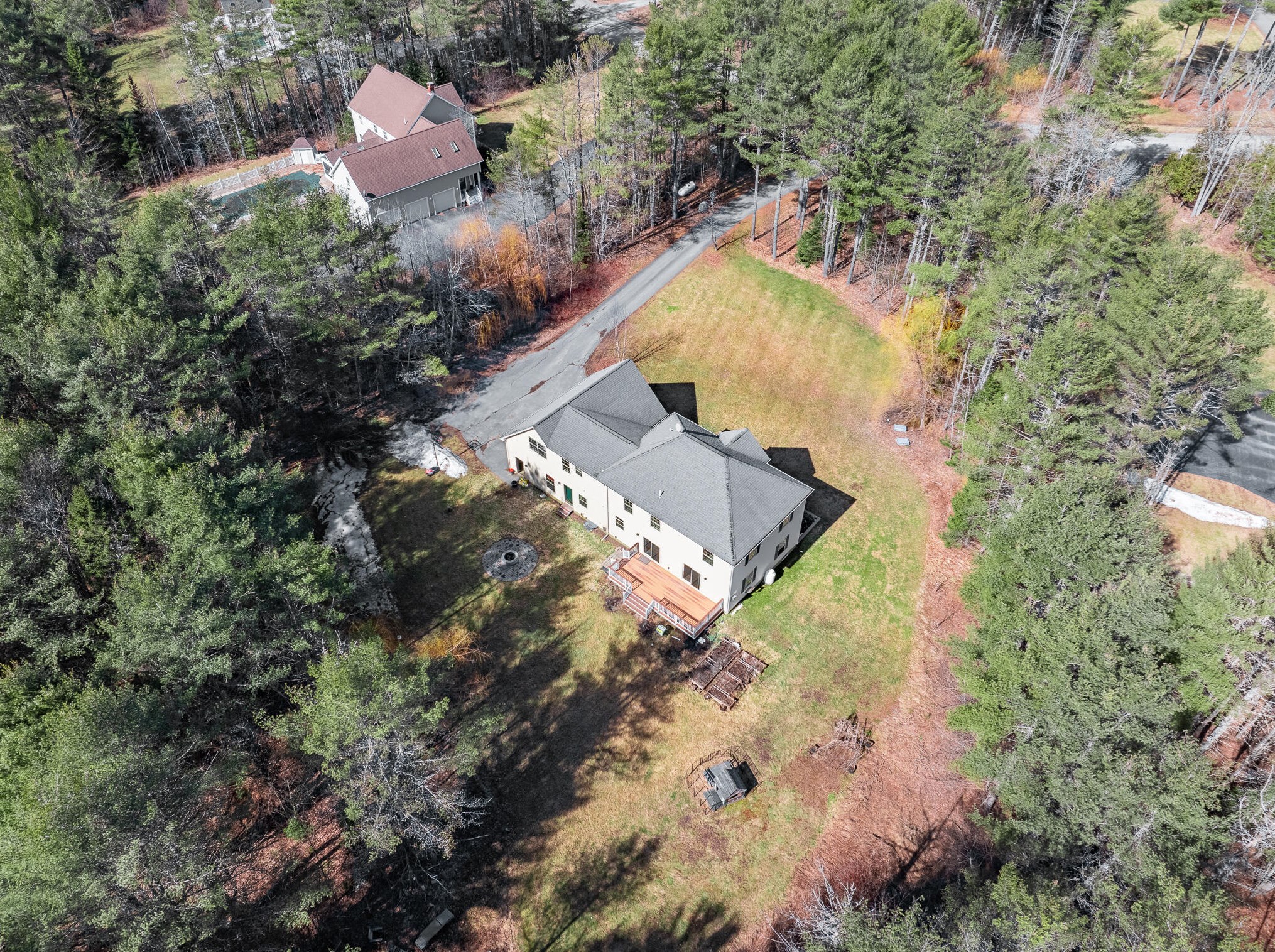 104 Town Farm Rd, Newburgh, ME 04444