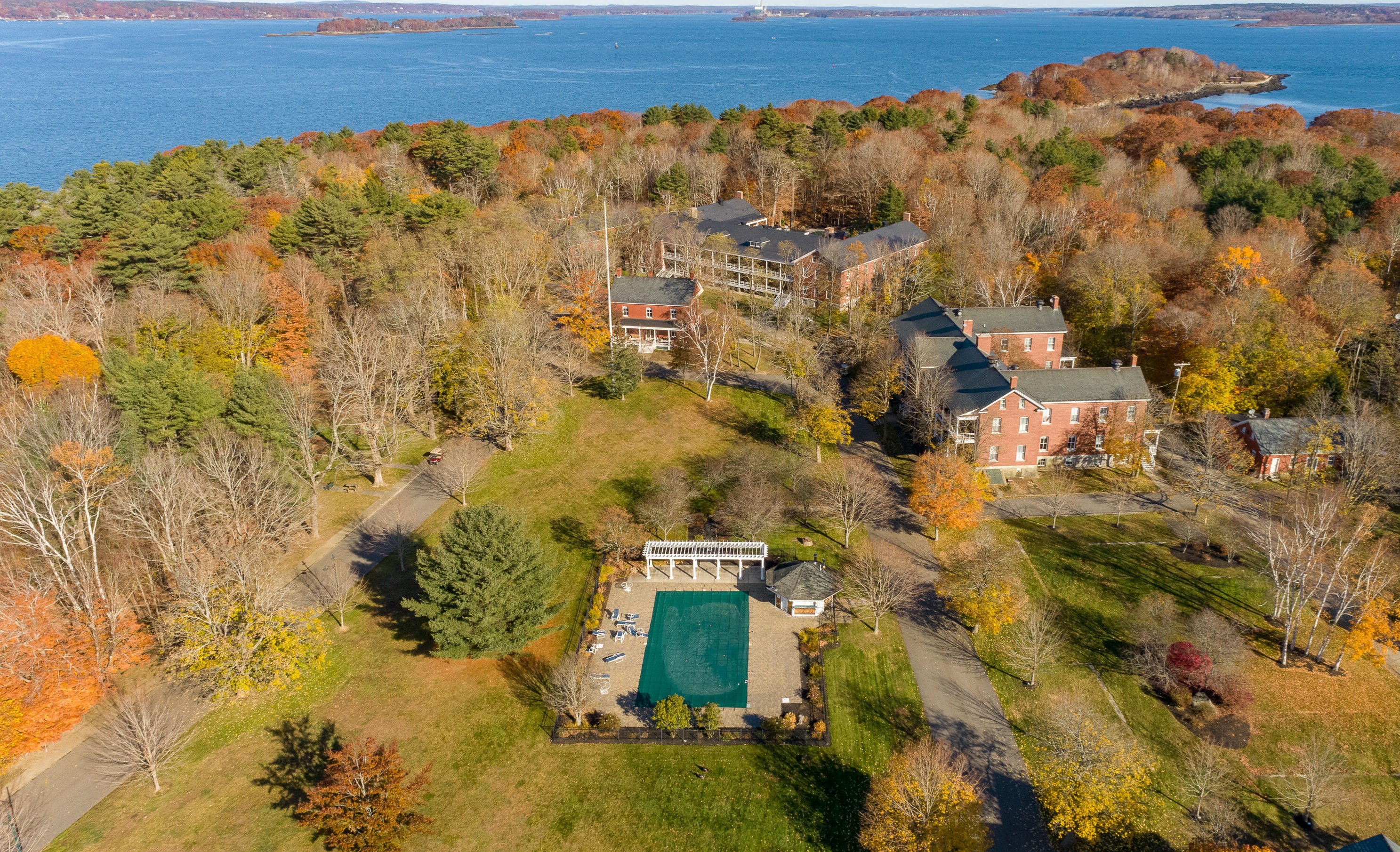 40 Mckinley Ct, Portland ME exterior