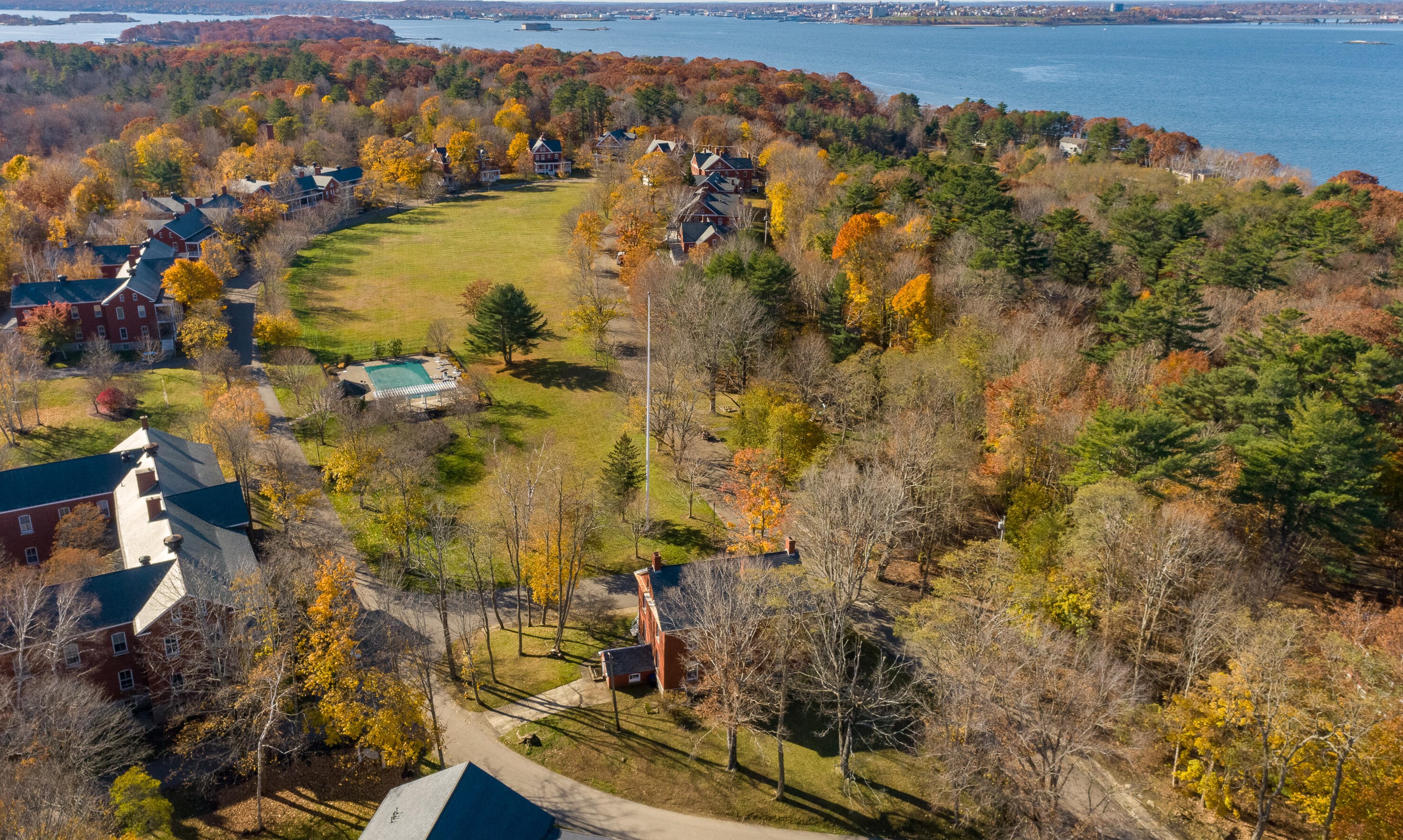 40 Mckinley Ct, Portland ME exterior