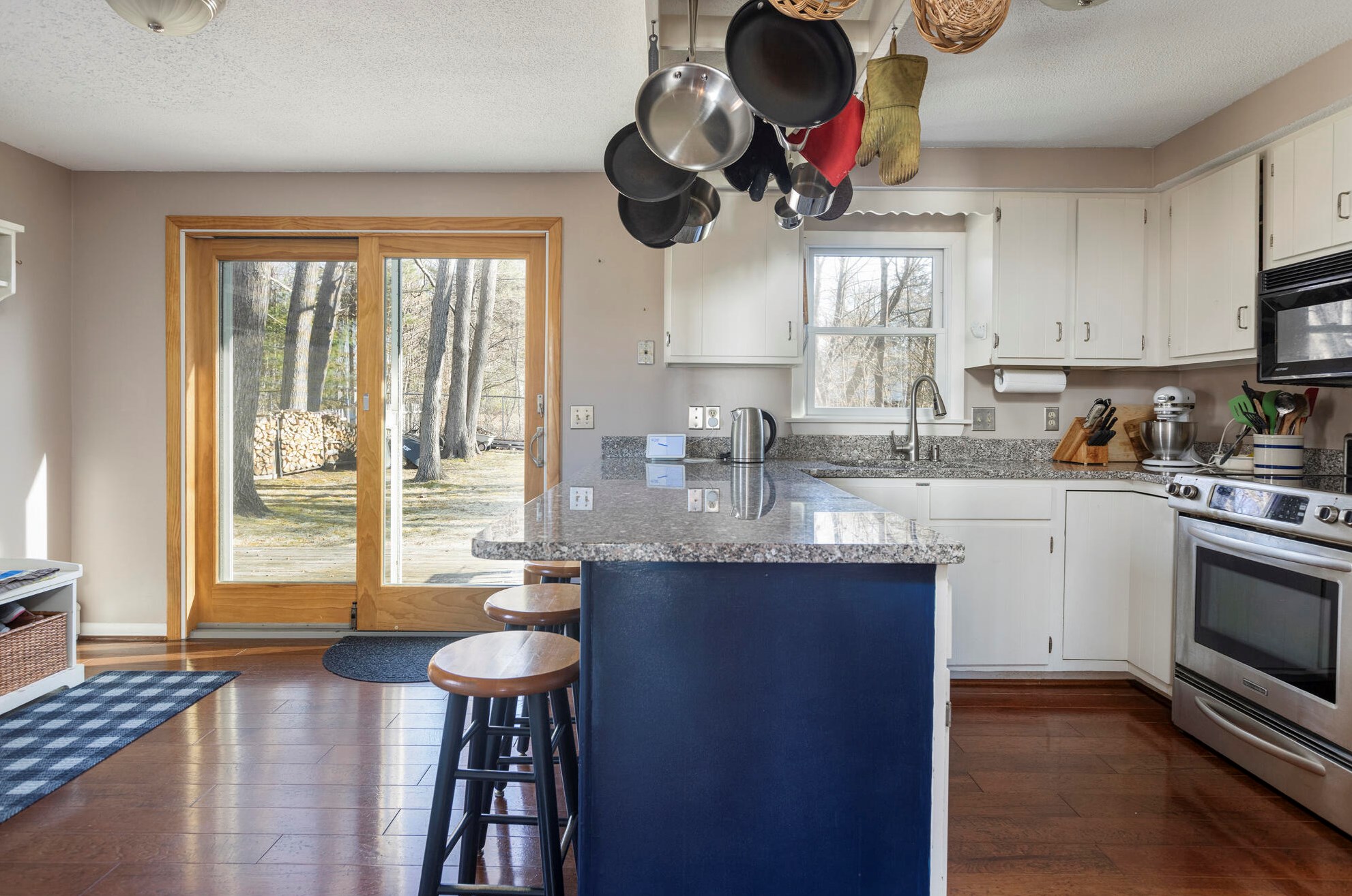 116 Christy Rd, Portland, ME 04103-2808