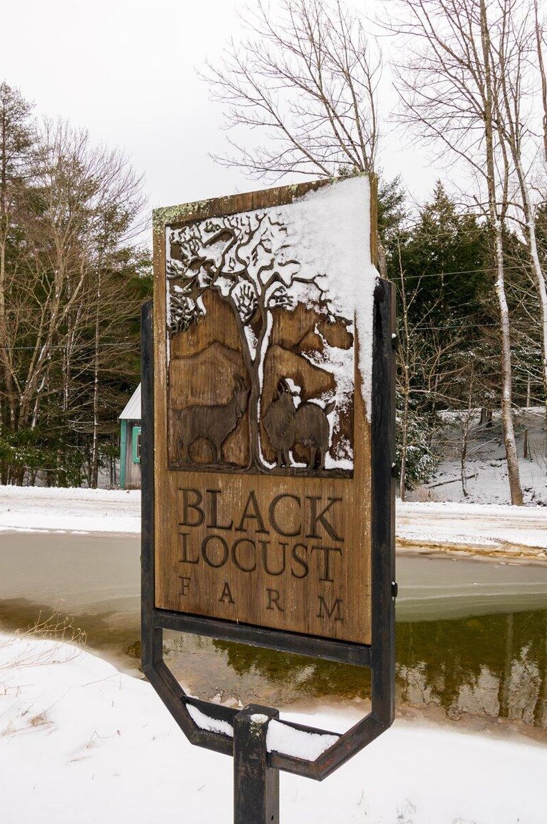 15 Old County Rd, Washington, ME 04574