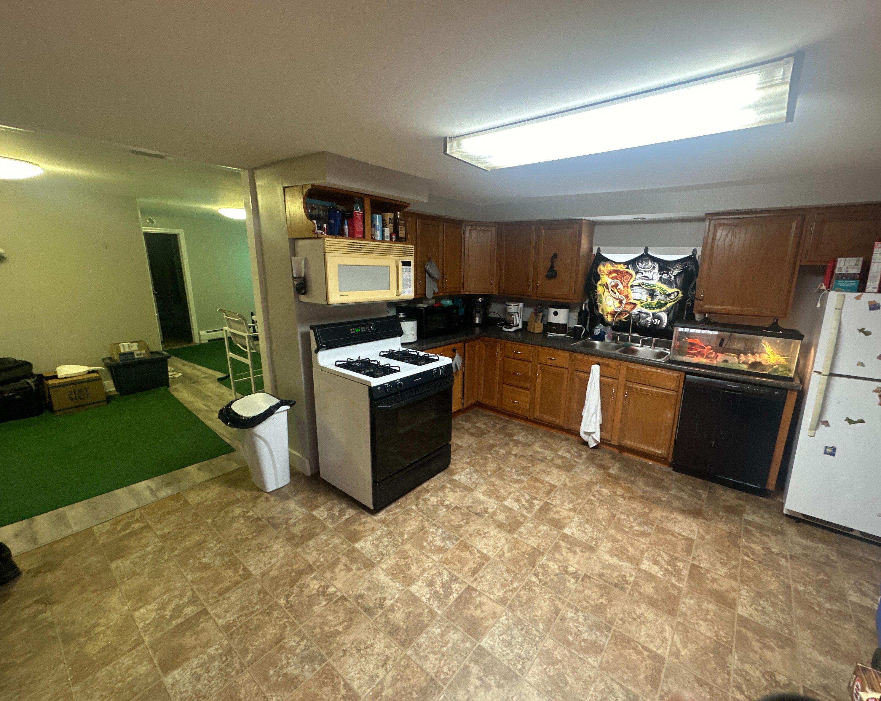 638 Vaughn Rd, Sebec, ME 04426-3323