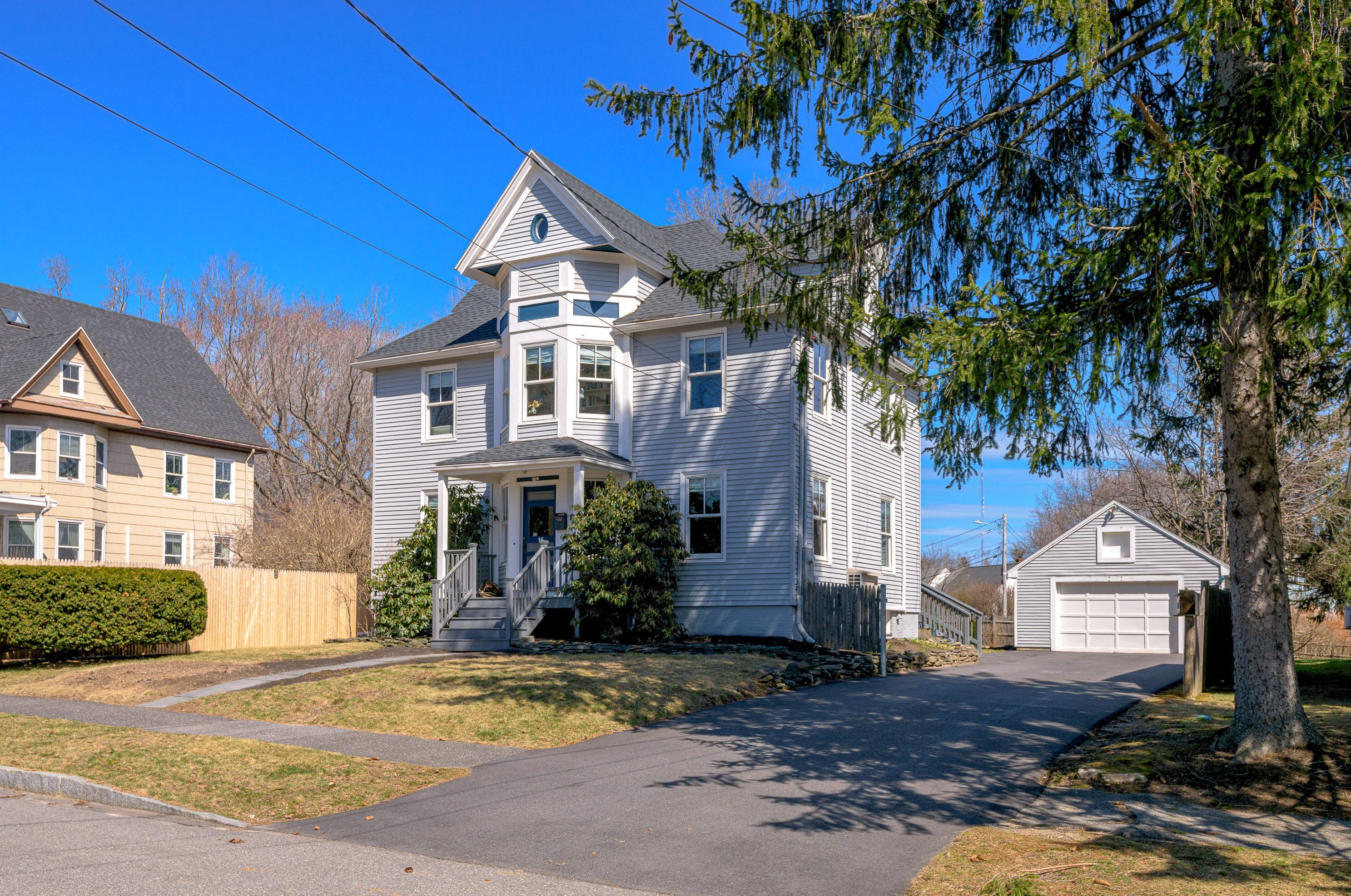 15 Morse St, Portland, ME 04103