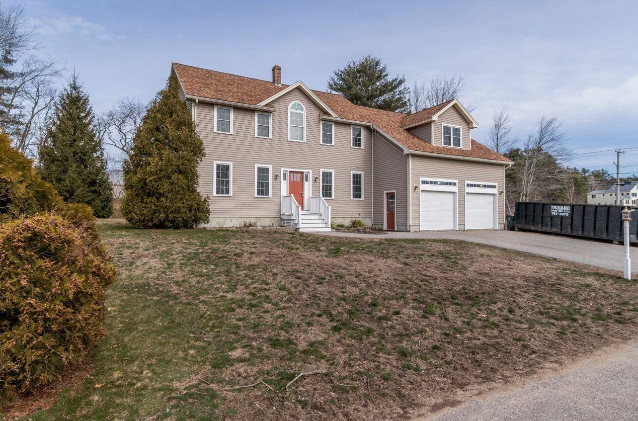 1 Blake Ave, Saco, ME 04072