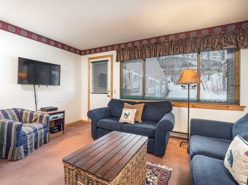 8 Sunrise Dr #a118, Upton, ME 04261