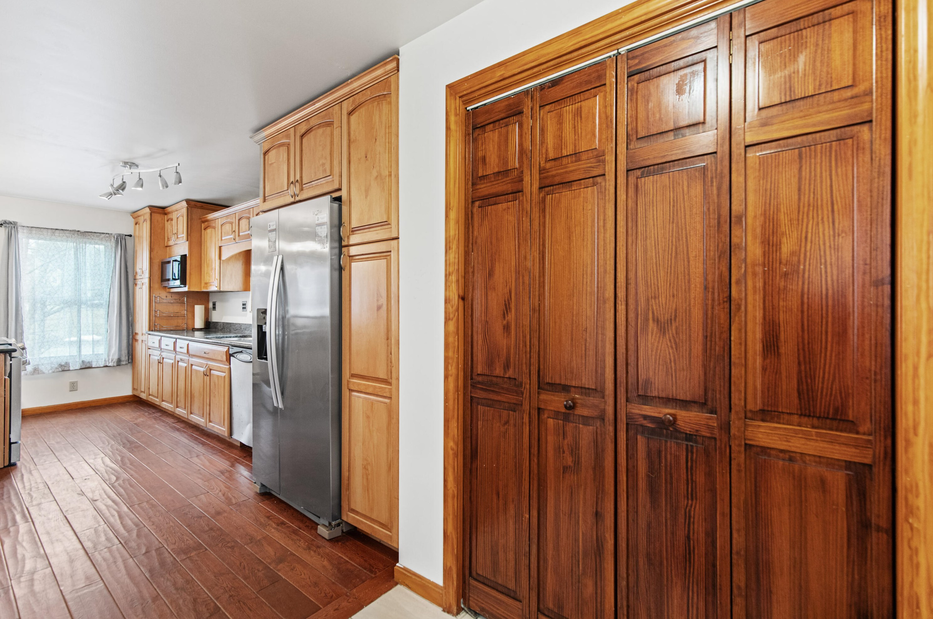 10 Richville Rd, Standish, ME 04084