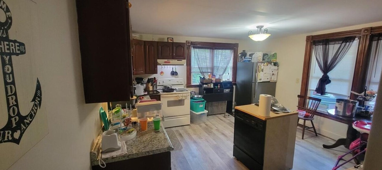 40 Milford Ave, Concord Township ME  04920-4056 exterior