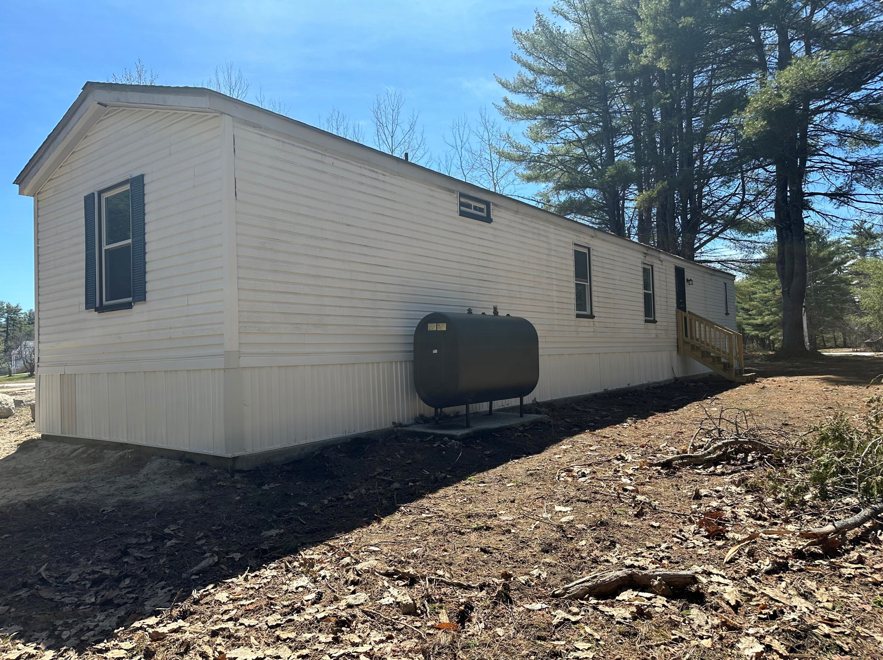 667 N High St, Bridgton, ME 04009