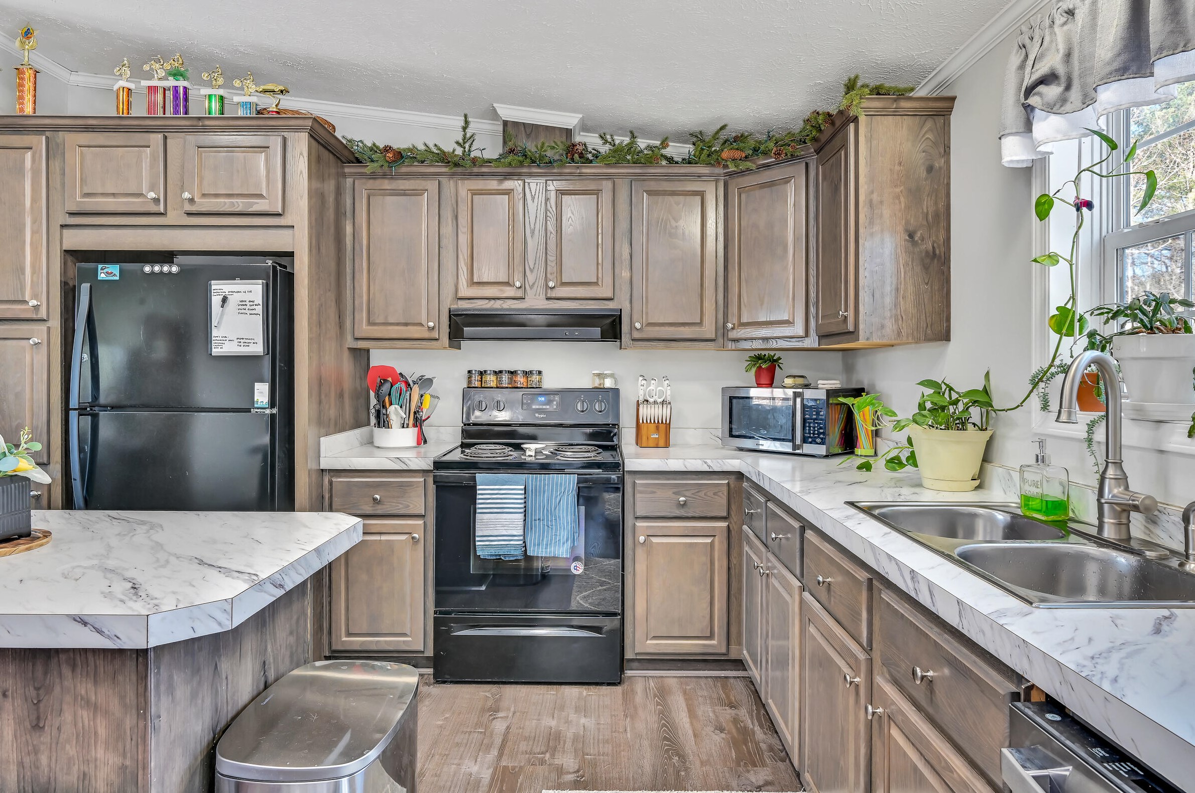 385 Alexander Rd, Dresden, ME 04342-3004
