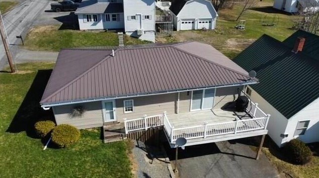 12 Community Center St, Blaine, ME 04734-4324
