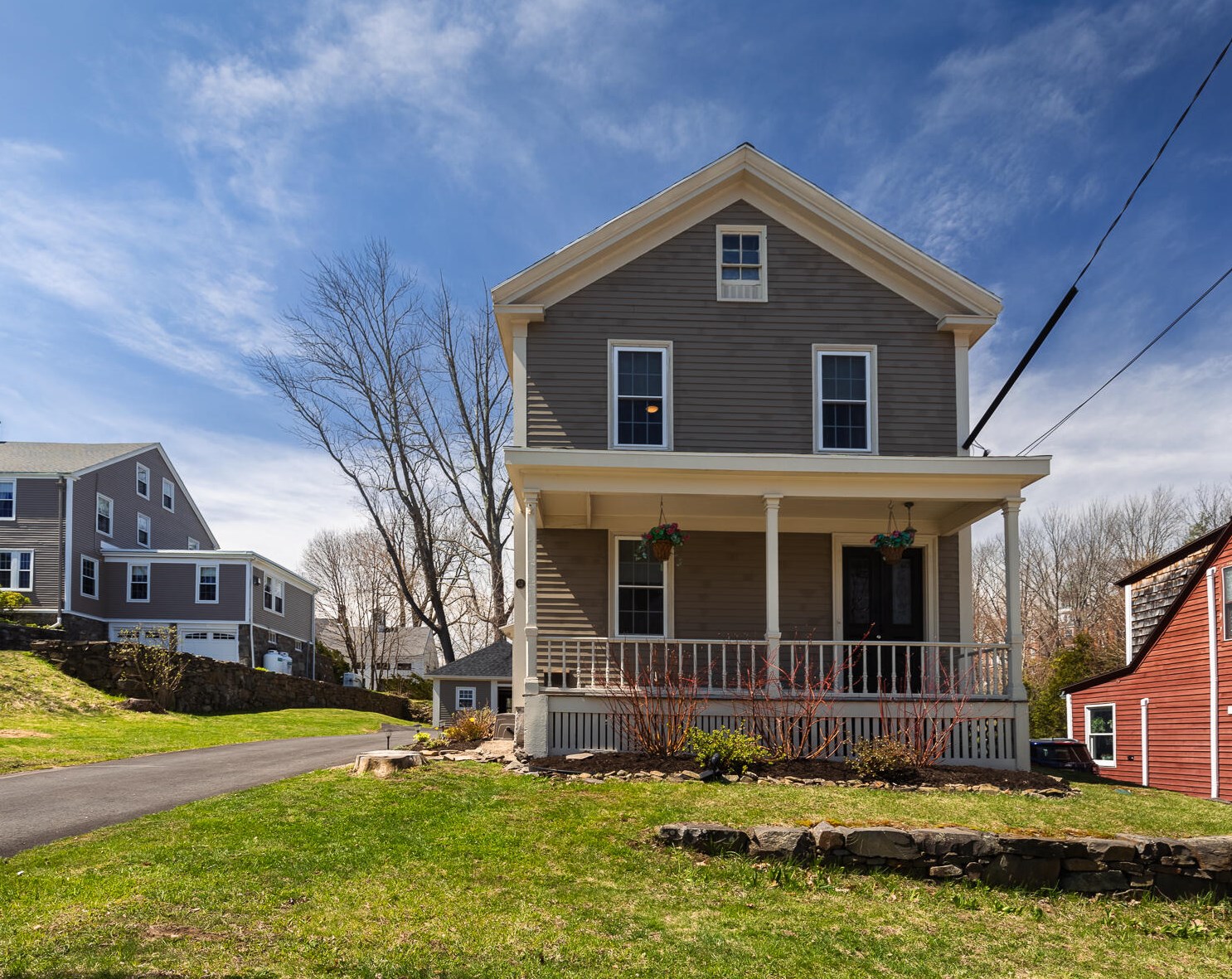 52 School St, Gorham, ME 04038 exterior