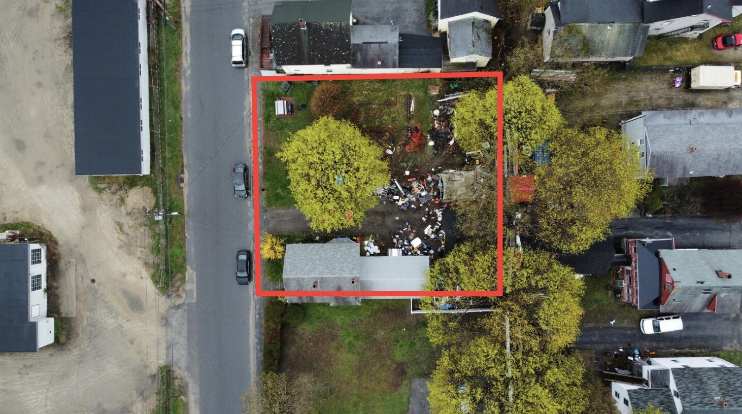 64 Spring St, Lewiston, ME 04240-7518