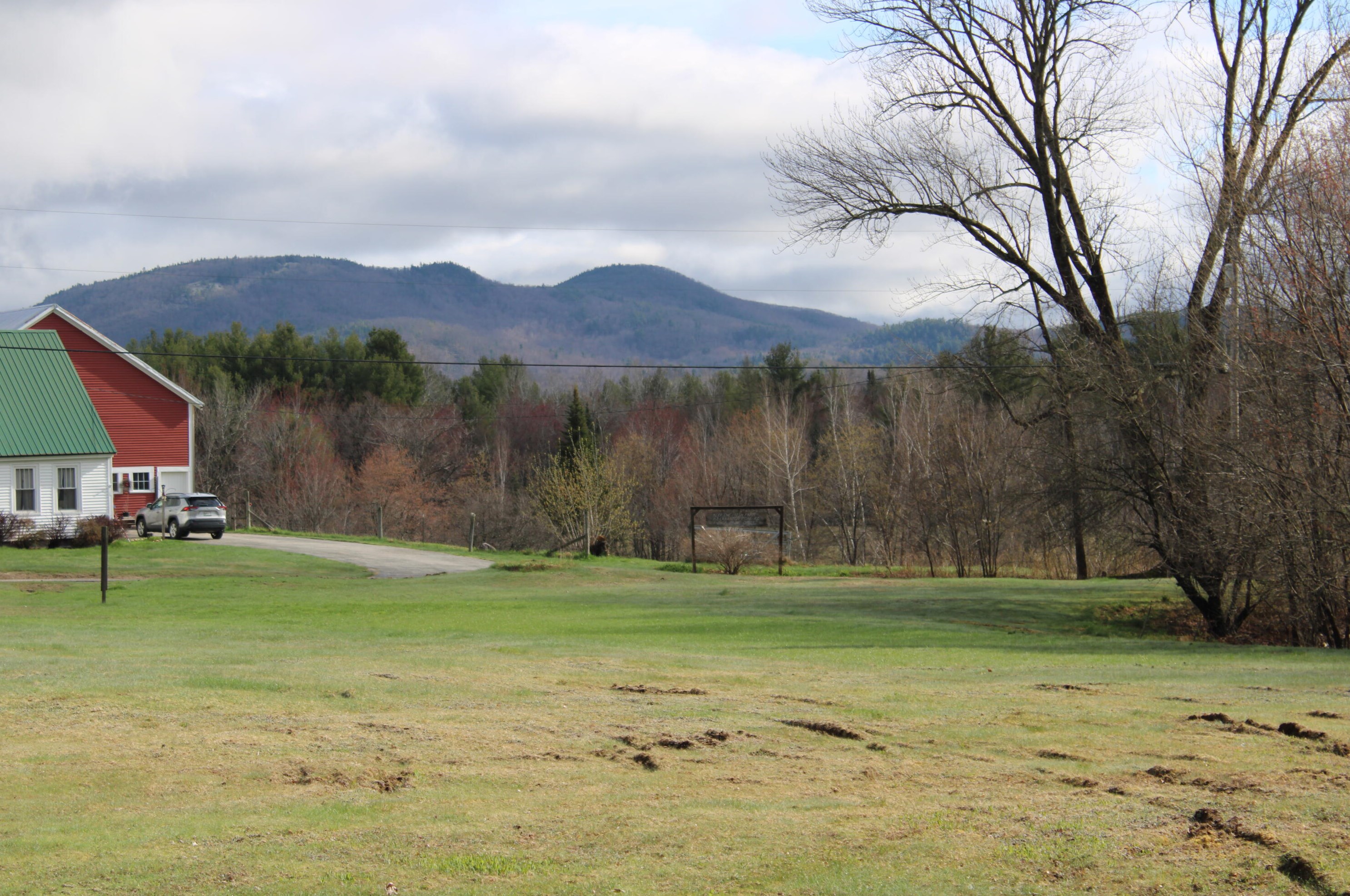 156 Labrador Pond Rd, Sumner, ME 04292