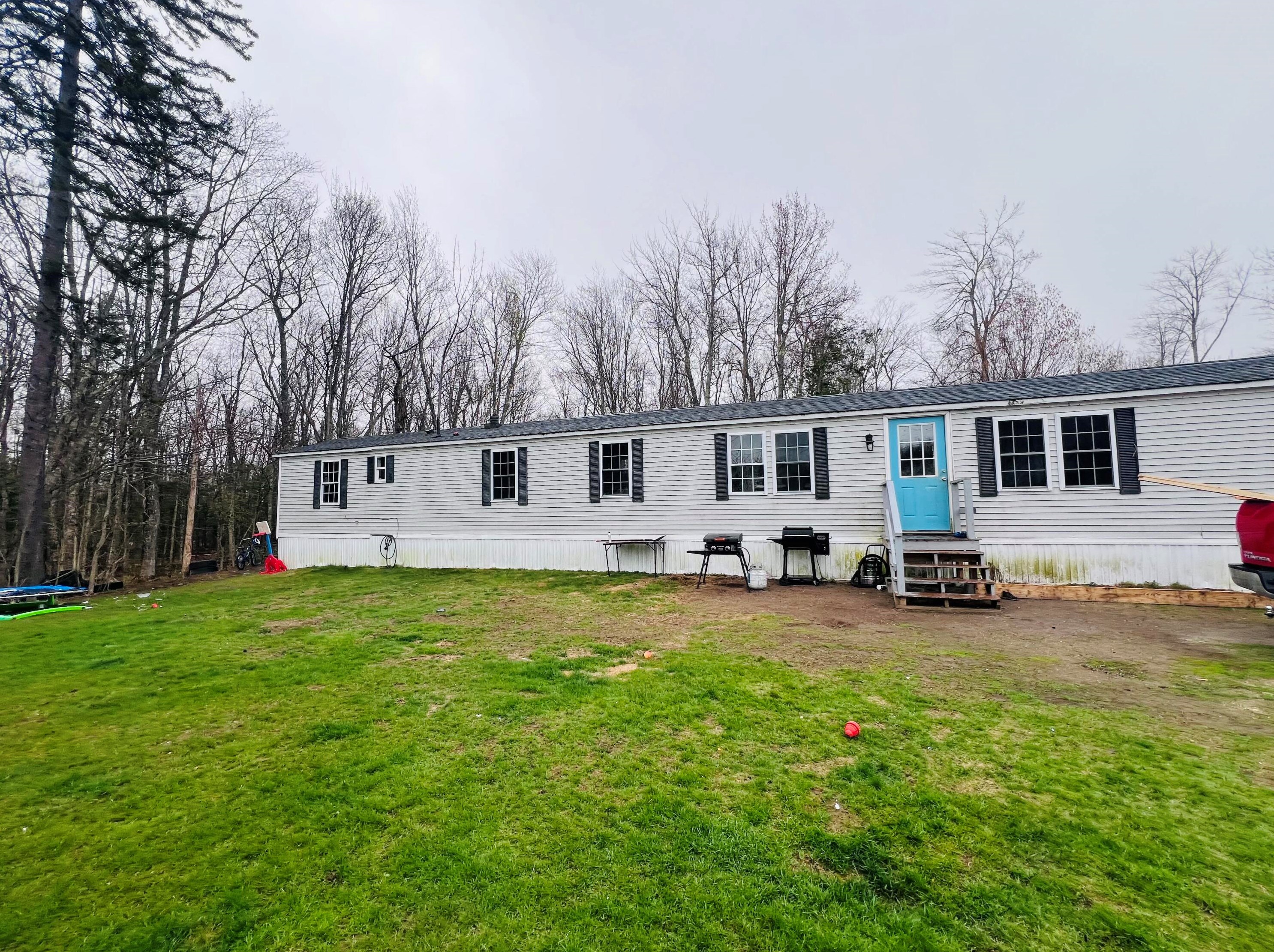 16 Pond Rd, Searsport, ME 04974 exterior