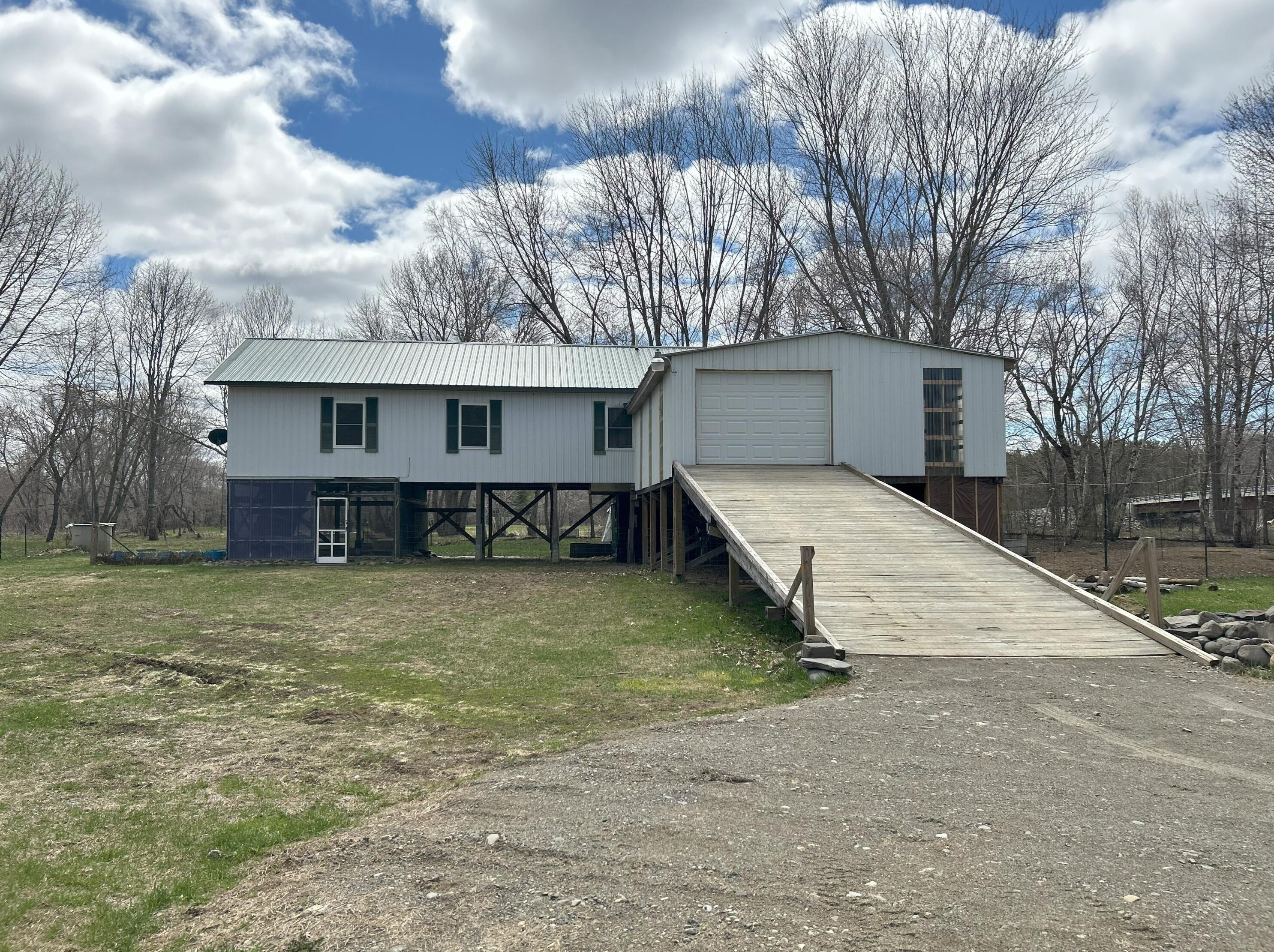 5 Medford Rd, Milo, ME 04463