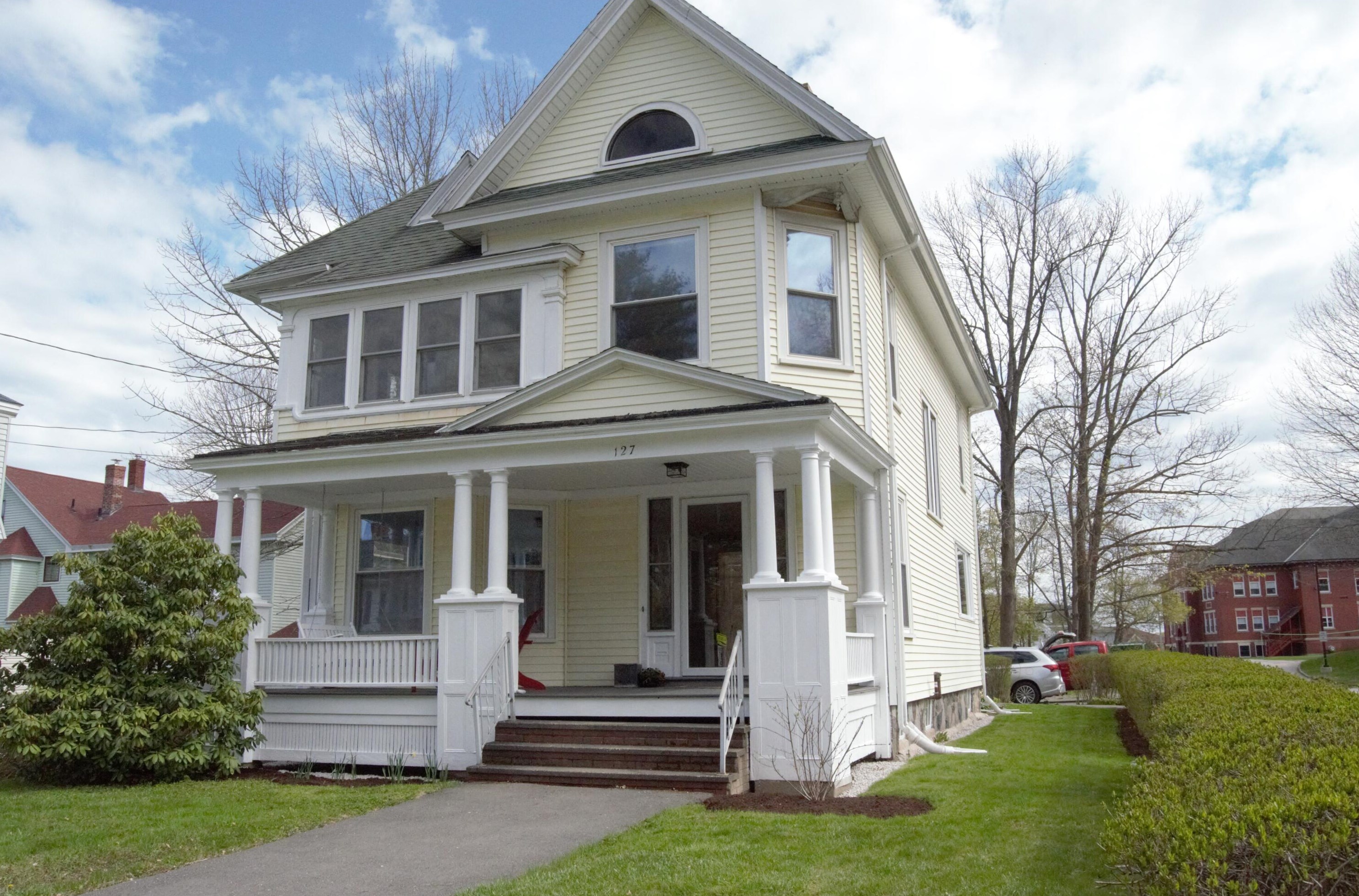 127 Somerset St, Bangor, ME 04401 exterior