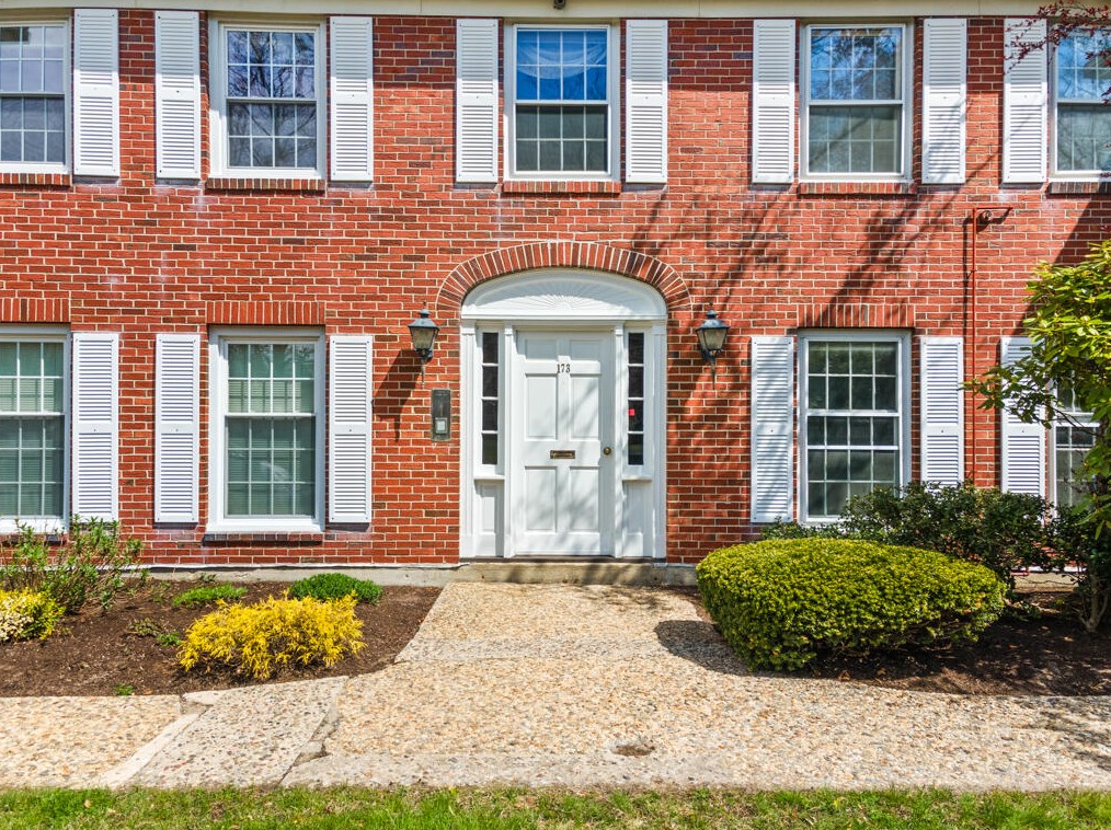 173 Pine St, Portland ME  04102-3537 exterior