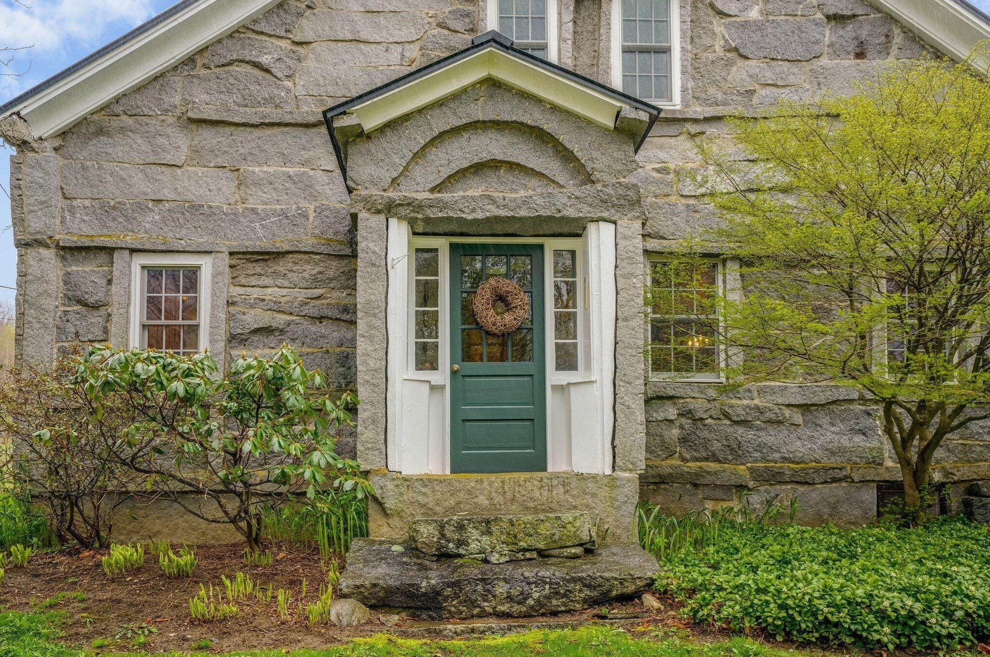 31 Nelson Rd, Livermore, ME 04253 exterior