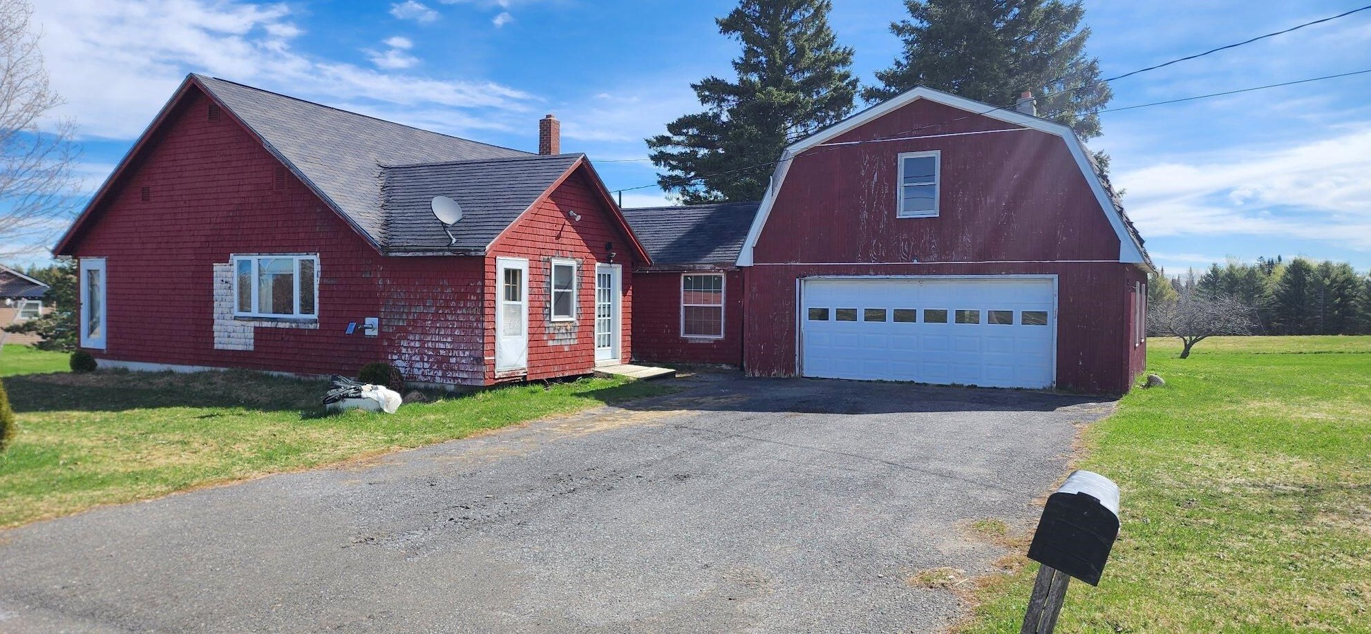 659 Forest Ave, Fort Fairfield, ME 04742
