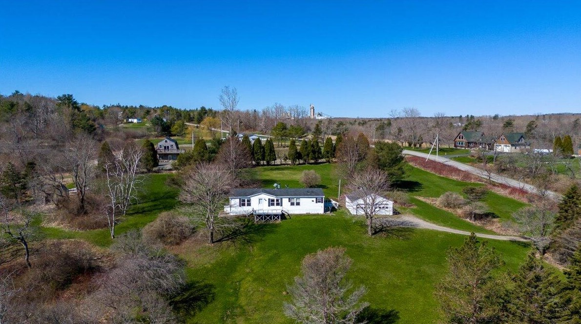 147 Thomaston St, Thomaston, ME 04861-3210