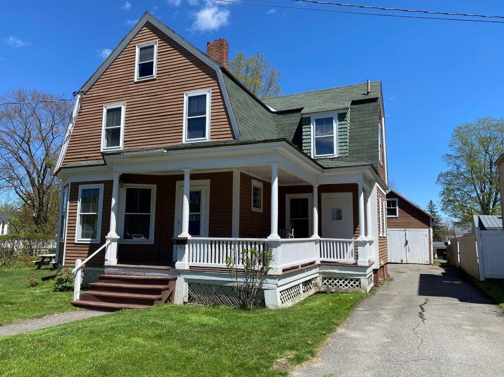 13 Harold St, Waterville, ME 04901-6234