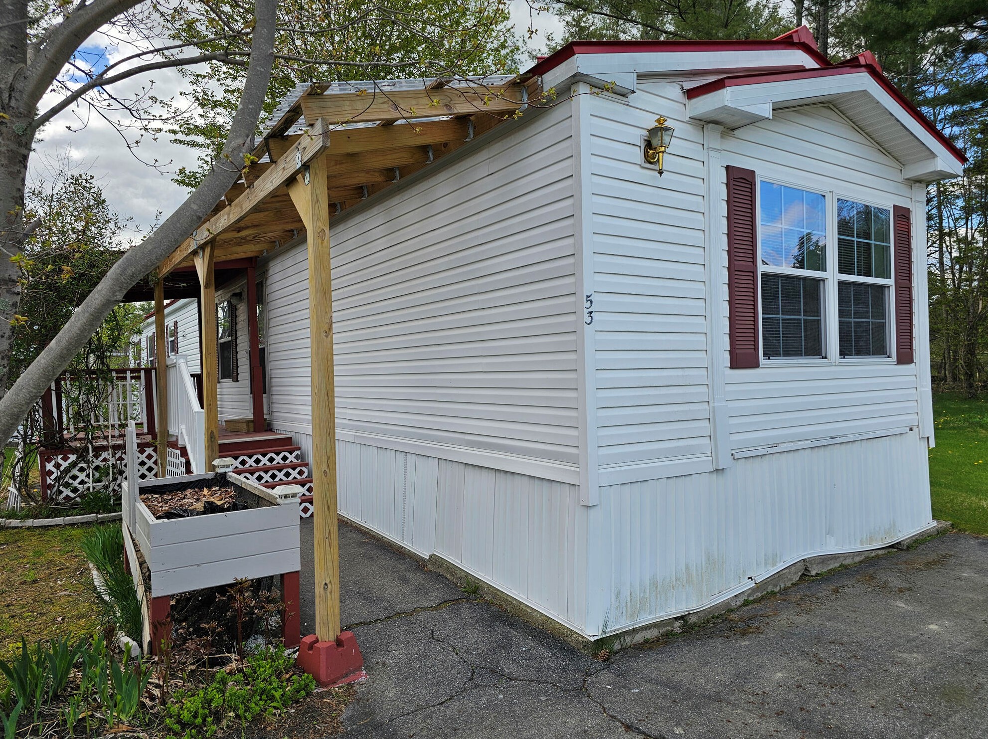 53 Village Green Rd, Waterville, ME 04903 exterior