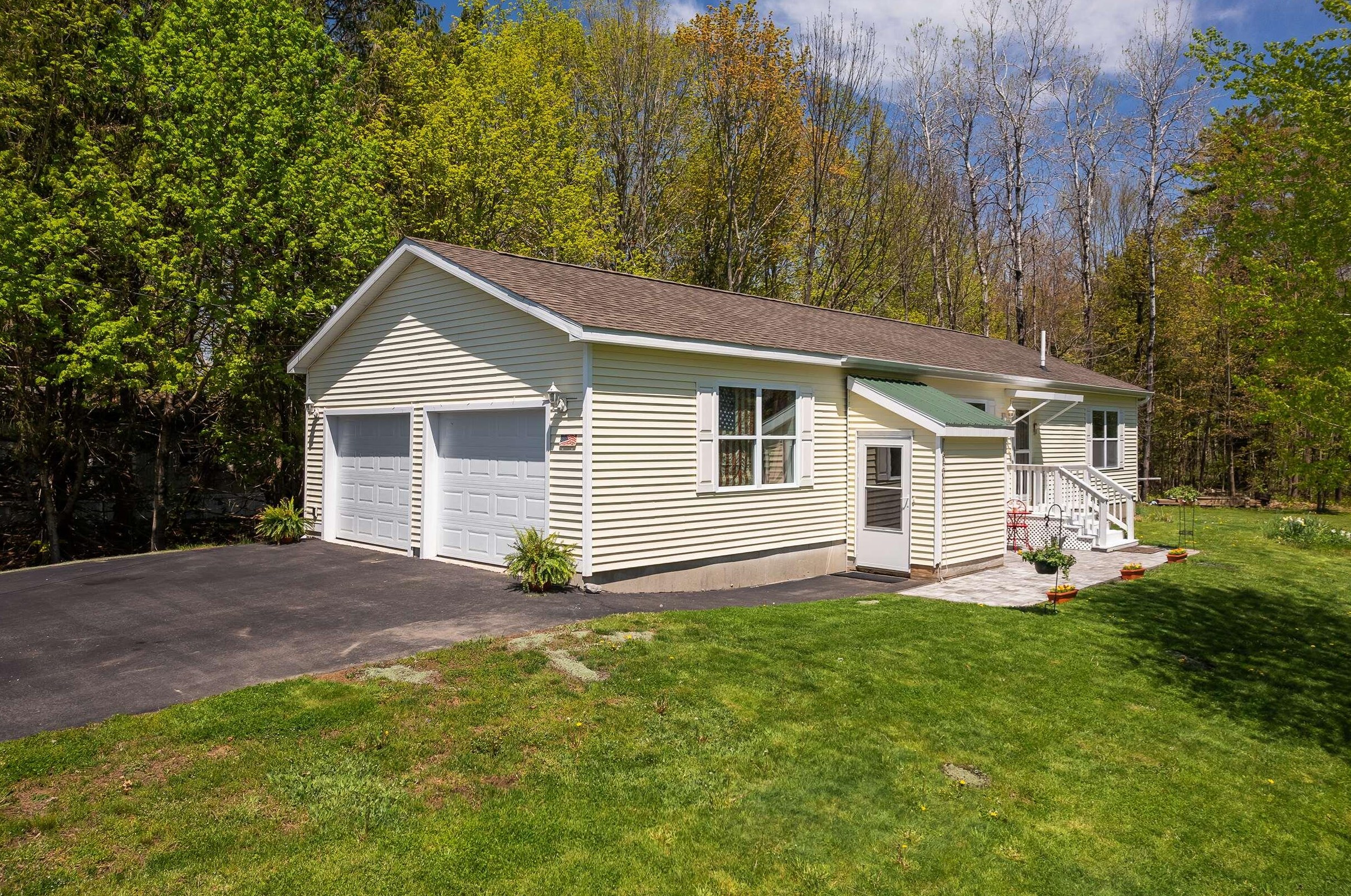 51 Lower Main St, North Berwick, ME 03906 exterior